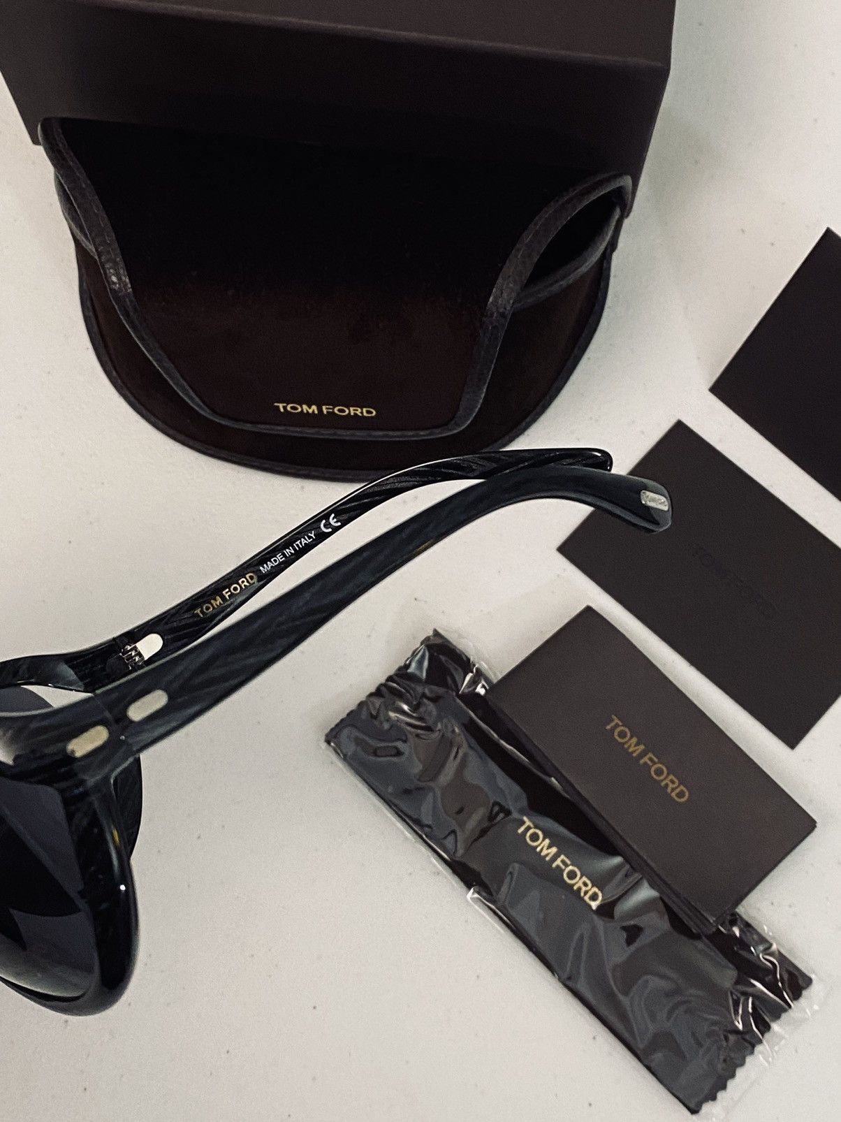 Tom Ford Tom Ford 🇮🇹 Cameron Black/Grey Speck Oversized Sunglasses NEW Size ONE SIZE - 5 Thumbnail