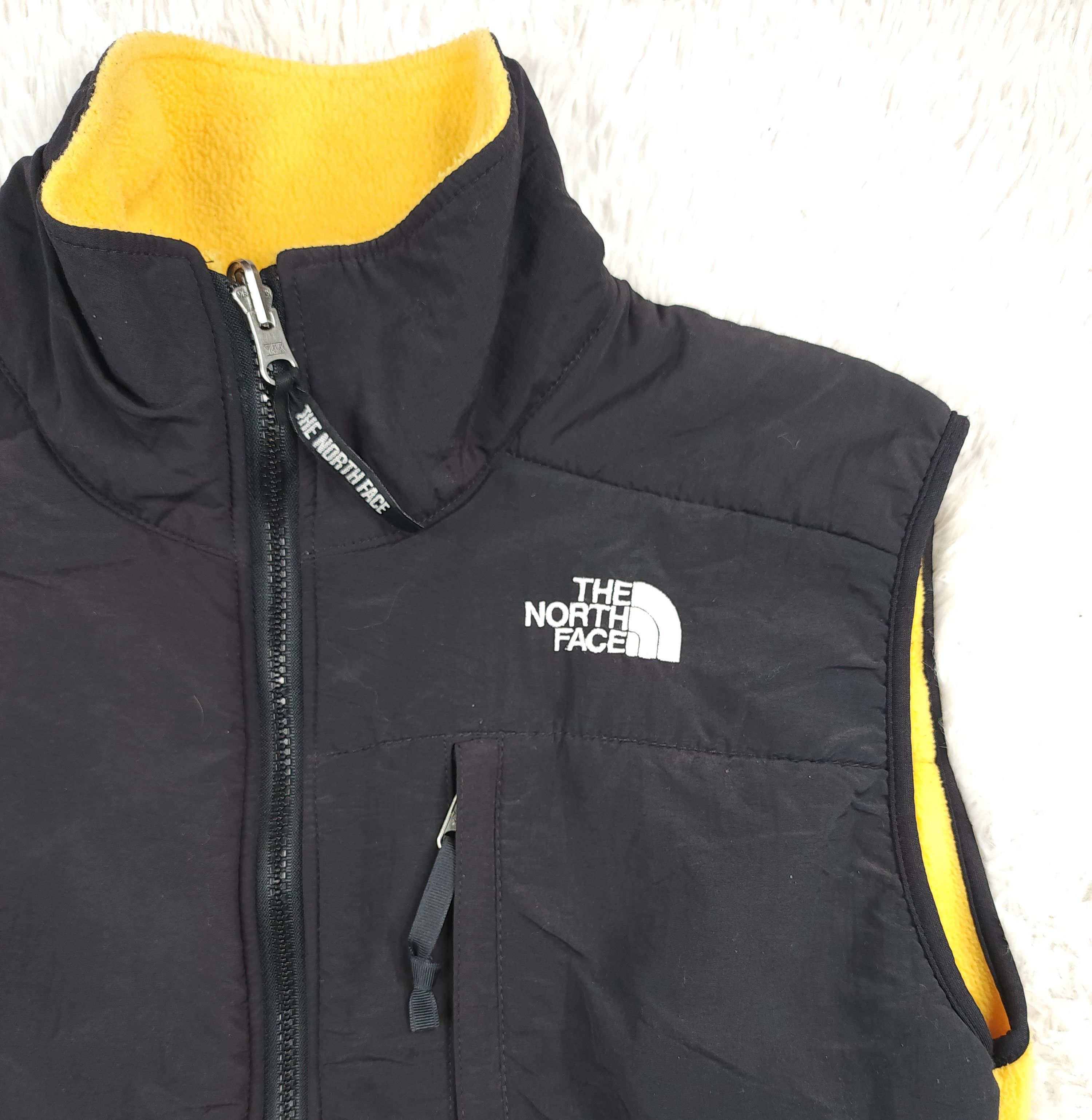 The North Face The north Face men´s yellow vest Size US S / EU 44-46 / 1 - 3 Thumbnail