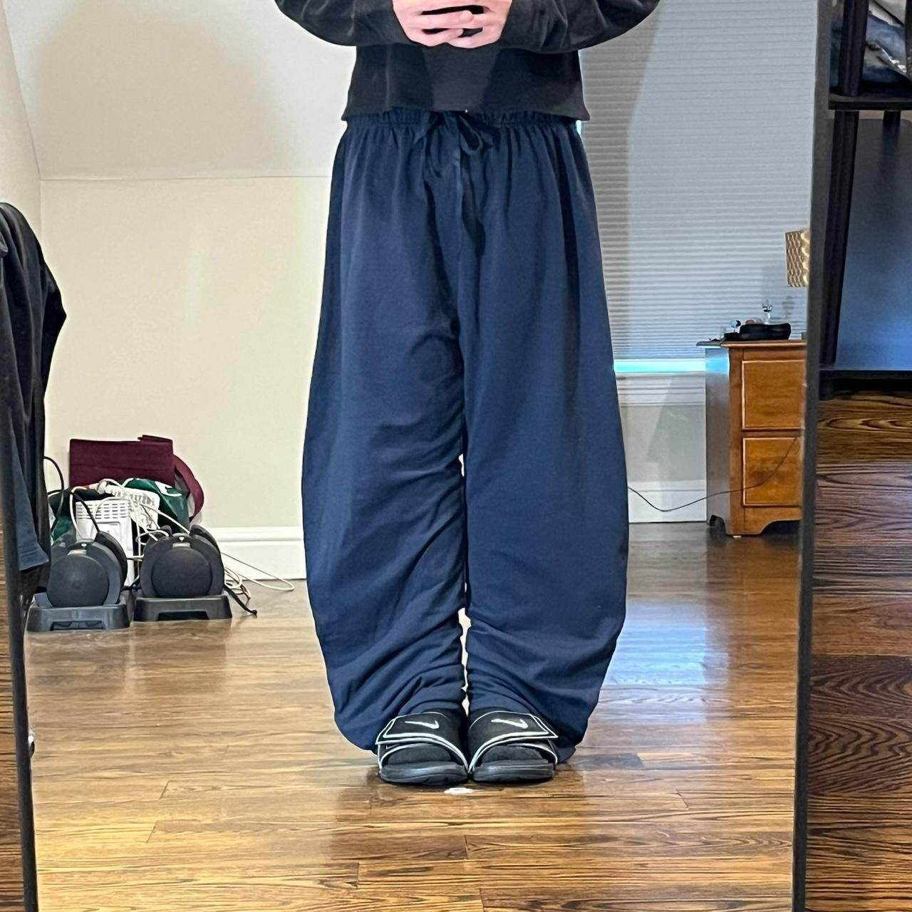 Vintage vintage 2000s baggy wide leg navy blue sweatpants