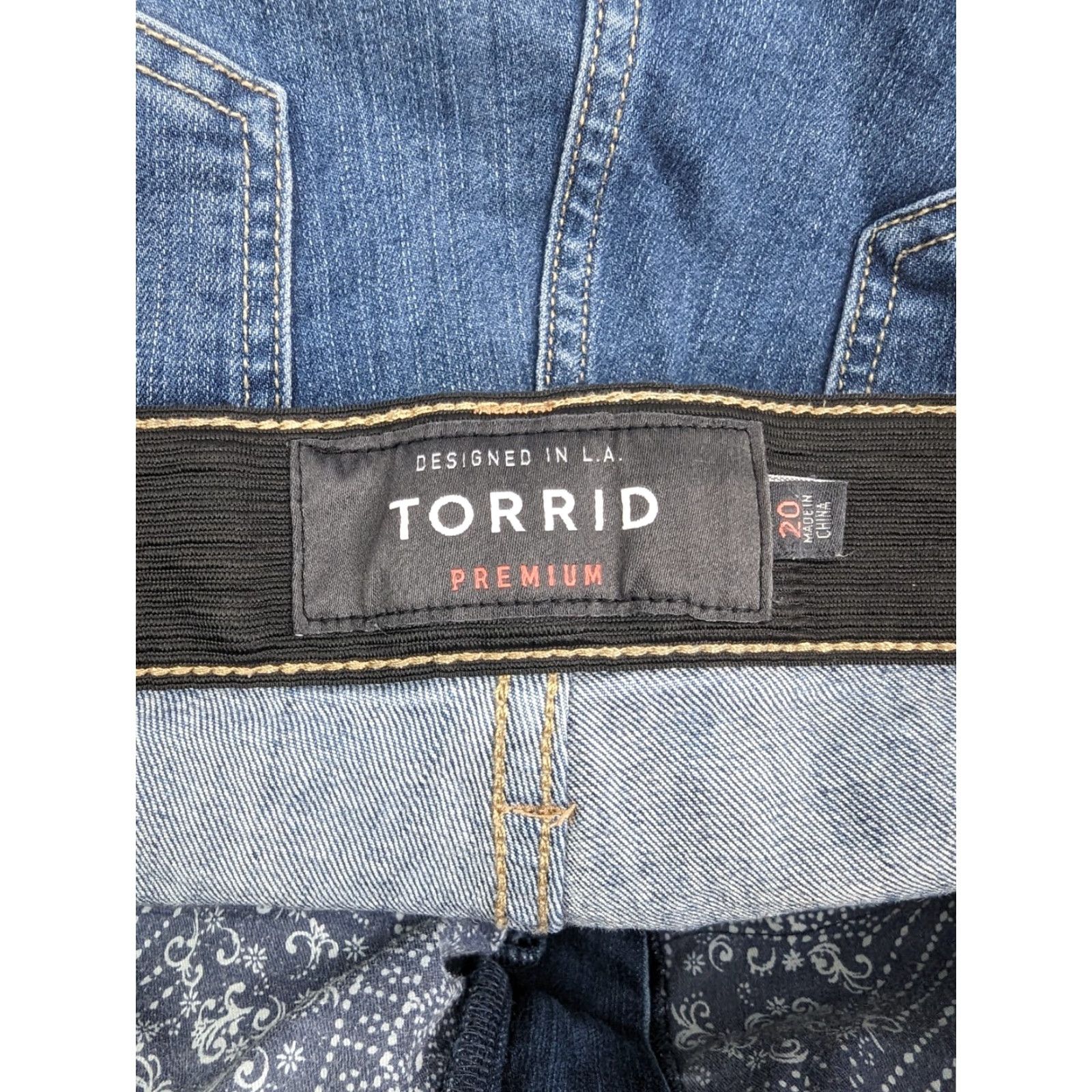 Torrid Torrid Jeans Skinny Premium Sky High Medium Wash Blue Women 20 Plus Stretch Zipper Adults Womens Size 42" / US 20 - 5 Thumbnail