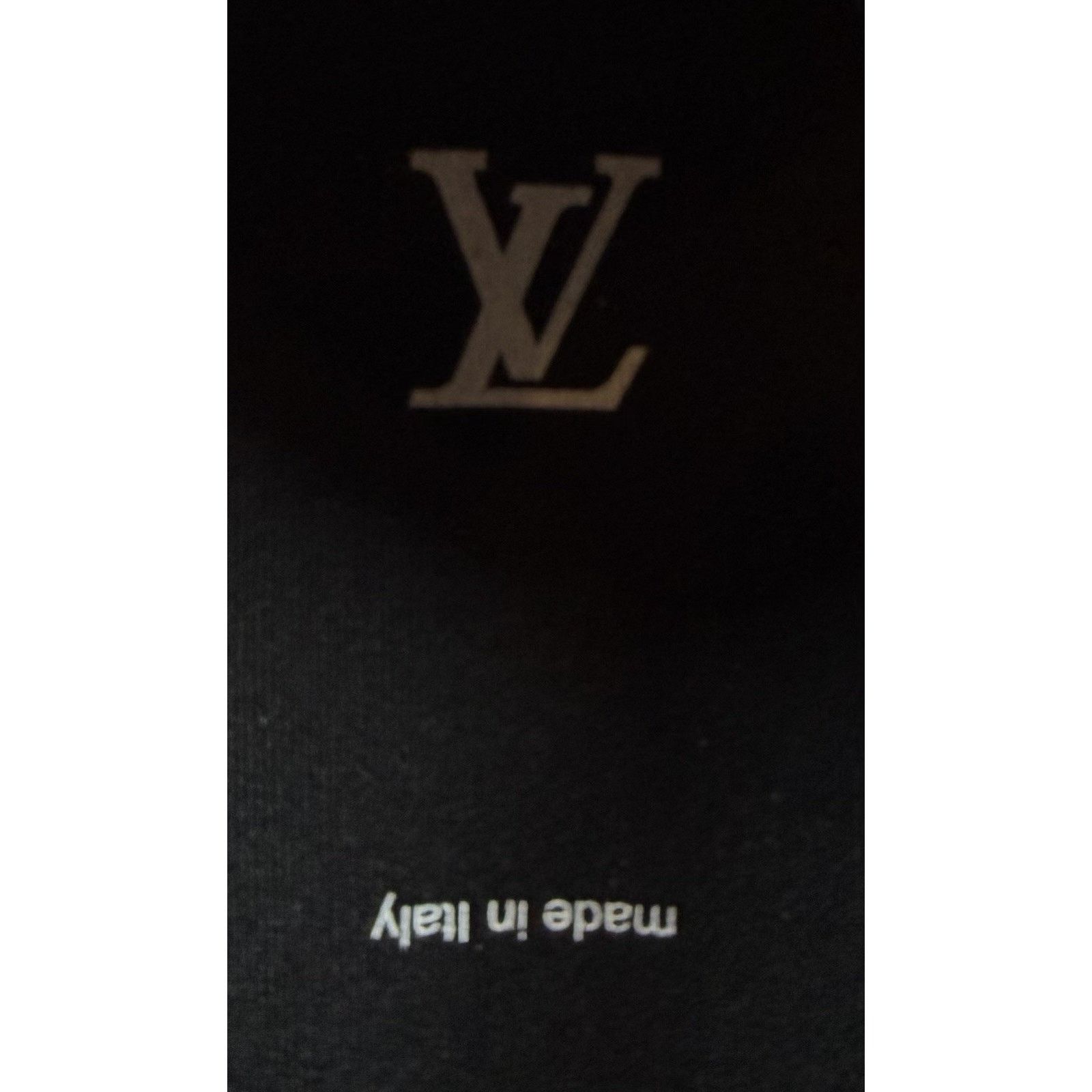 Louis Vuitton Size 7UK/8US - Louis Vuitton White Black Trainer NEW! Size US 8 / EU 41 - 9 Thumbnail