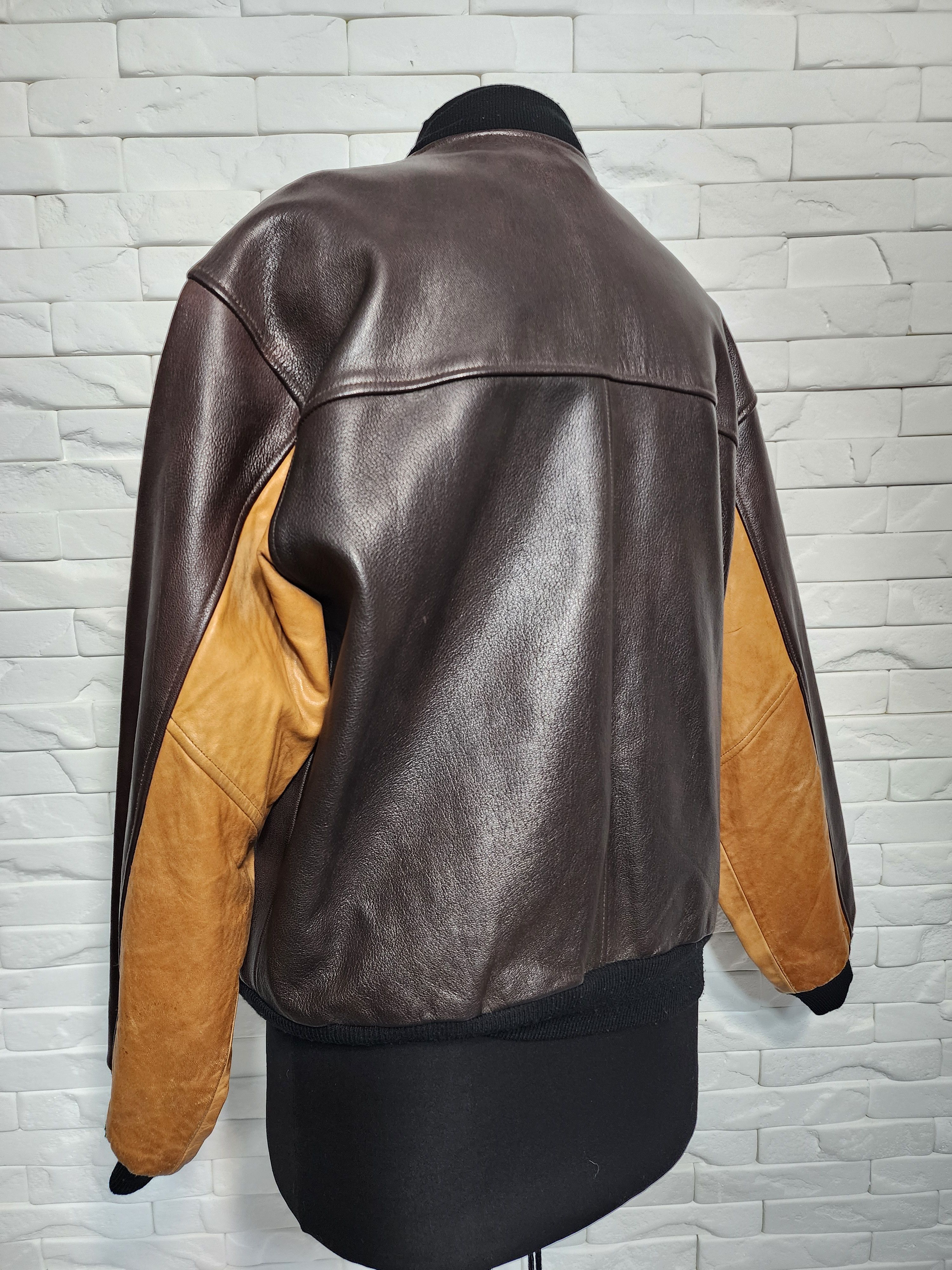 Uniqlo Men's Brown Leather Bomber Jacket: Size US L / EU 52-54 / 3 - 6 Thumbnail