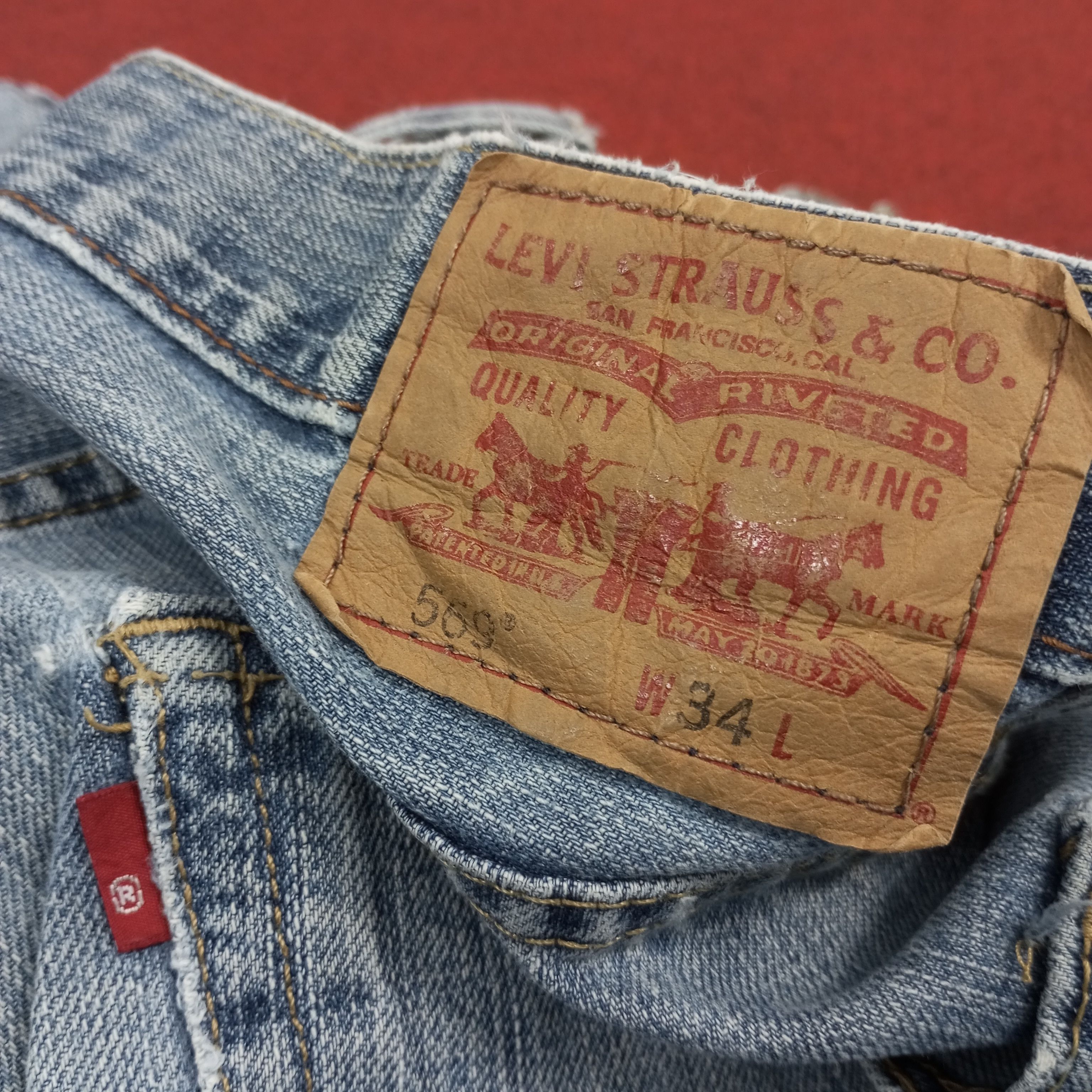 Levi's × Vintage Levis Short Jeans Distressed Streetwear Summer Style Size US 34 / EU 50 - 14 Thumbnail