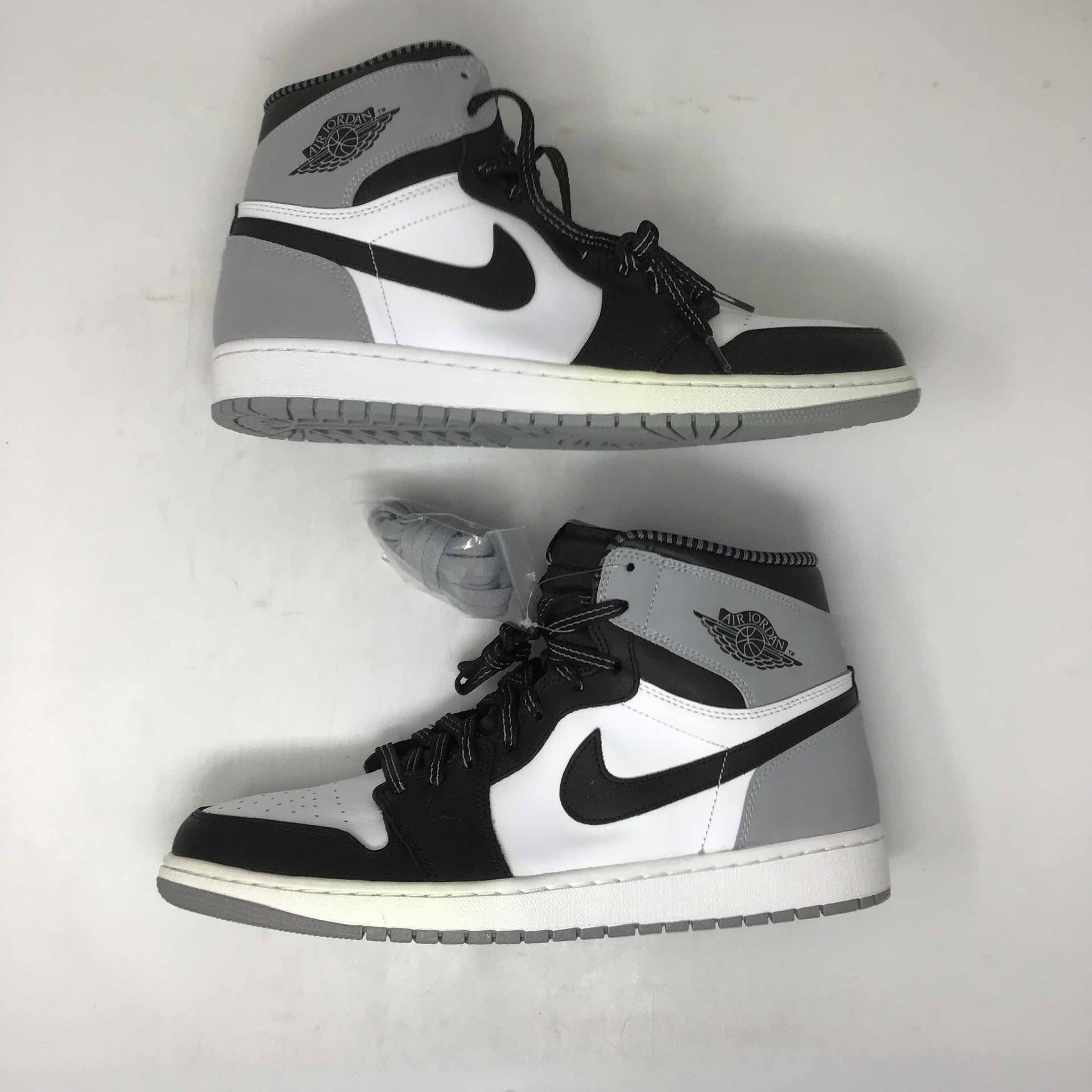 Air Jordan 1 Retro High OG Barons Hi Top Sneakers