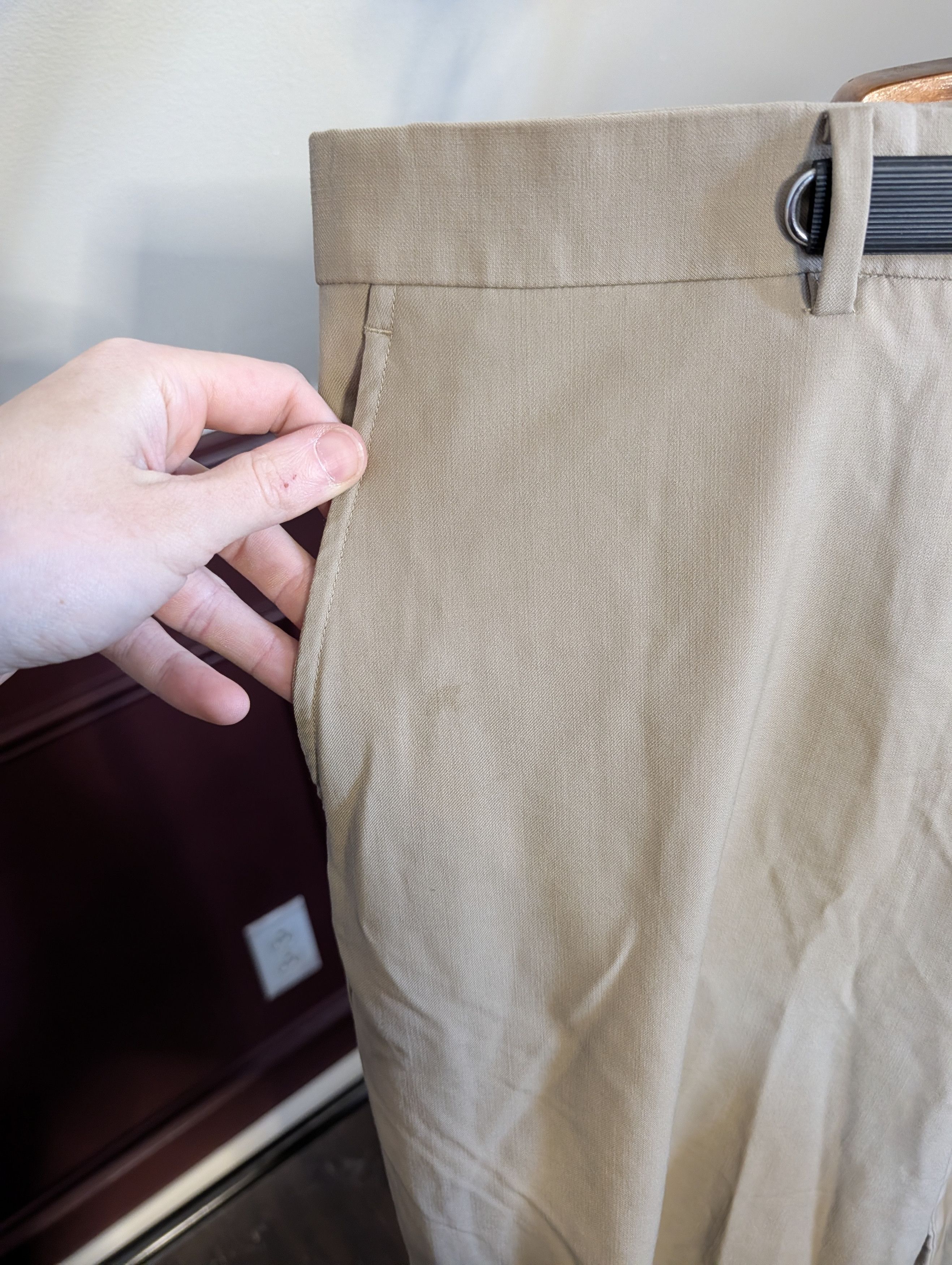 Barneys New York Vintage beige wool twill trousers / dress pants Size US 38 / EU 54 - 8 Thumbnail
