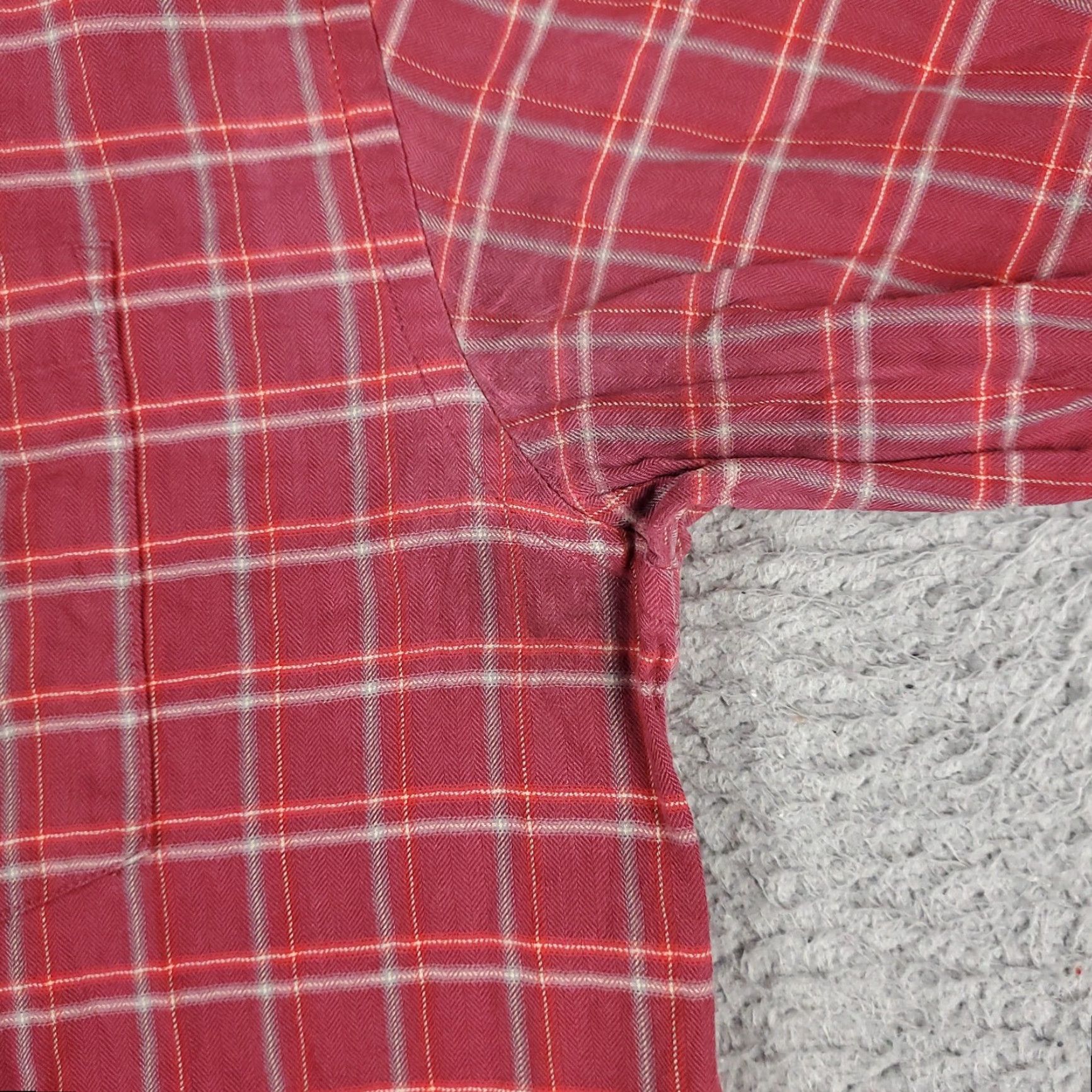 Tommy Hilfiger Tommy Hilfiger Shirt Mens Large Red Plaid Button-Up Long Sleeve Size US L / EU 52-54 / 3 - 4 Thumbnail