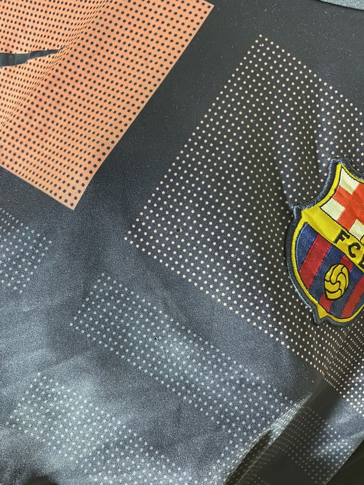 Vintage Nike Barcelona vintage soccer jersey Size US L / EU 52-54 / 3 - 9 Thumbnail