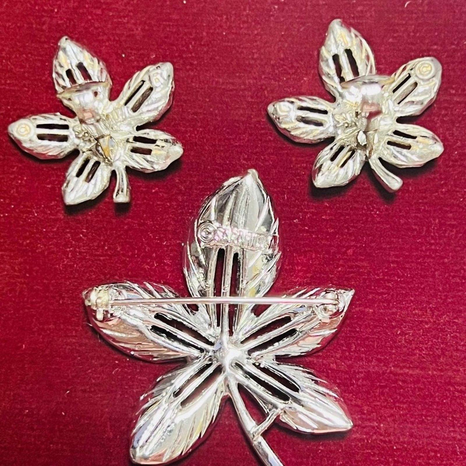 & Other Stories Vintage - Sarah Coventry SET Silver Leaf Brooch Earrings Size ONE SIZE - 3 Thumbnail