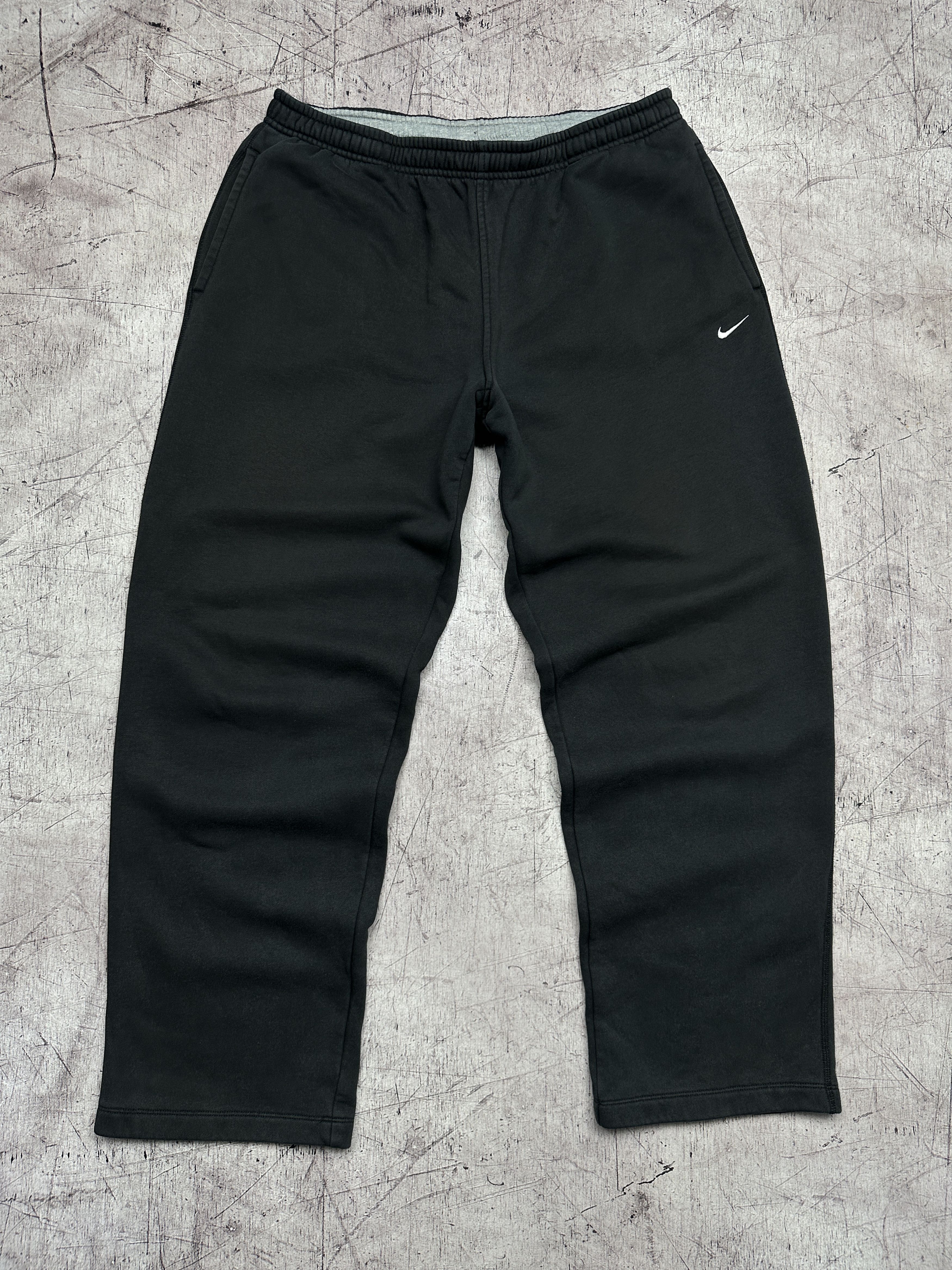 パンツ NIKE LAB RICCARDO TISCI TRACK PANTS NikeLab x Riccardo Tisci Track Pant NikeLab