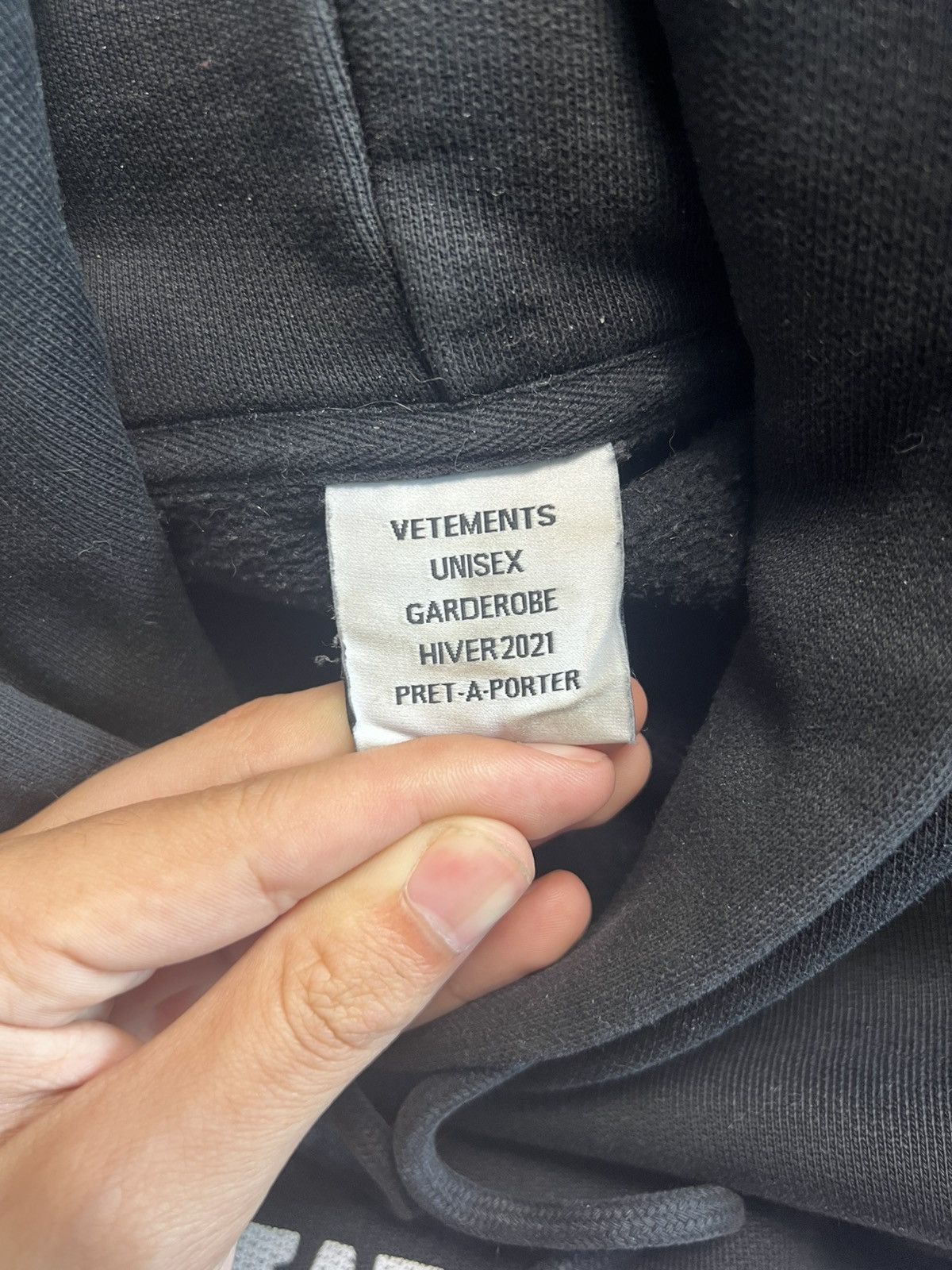 Vetements AW20 Vetements Antwerpen “Screwed” Hoodie Size US XL / EU 56 / 4 - 4 Thumbnail