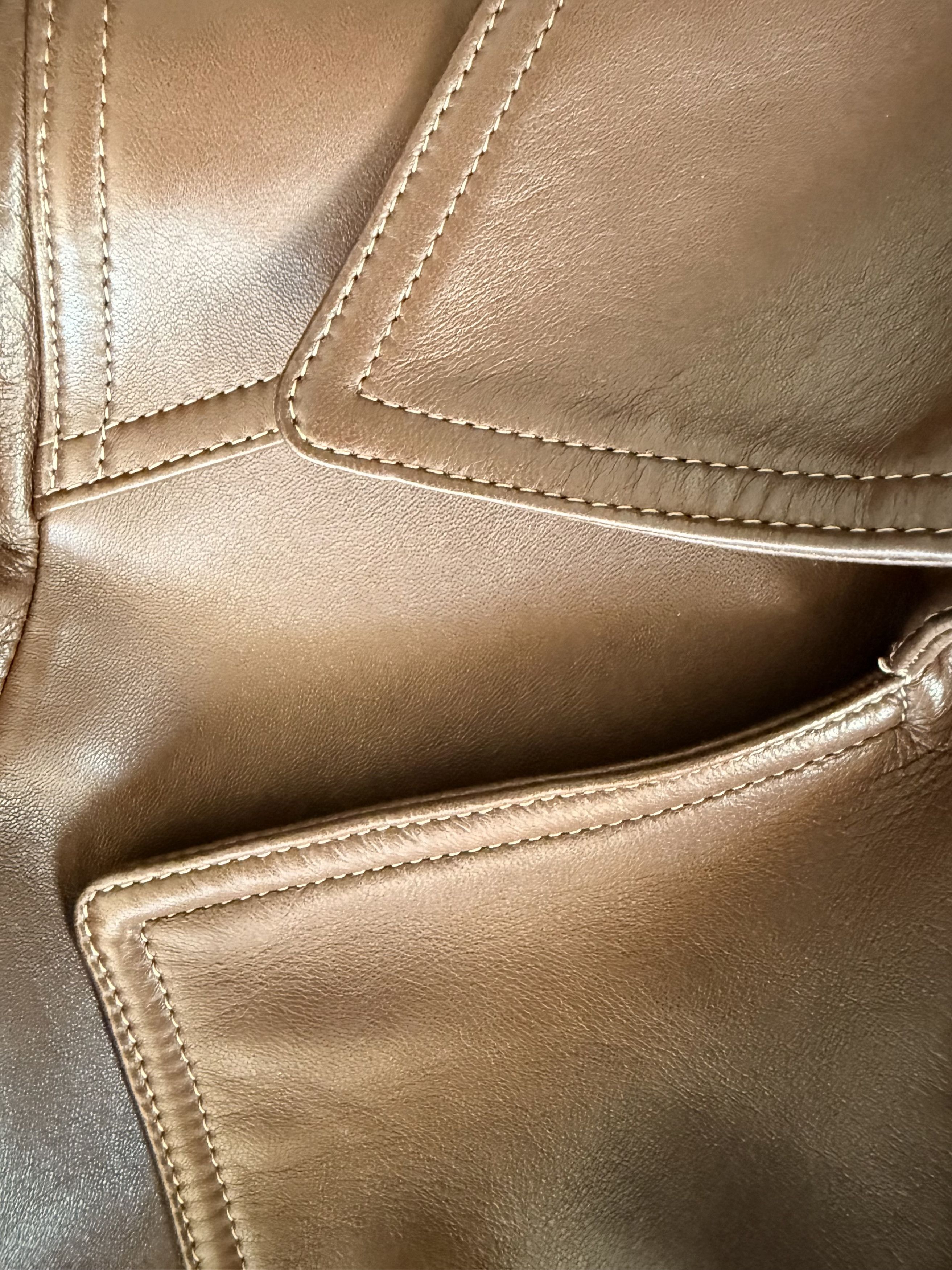 Saint Laurent Paris Saint Laurent Spring/Summer 2023 Runway Lamb Leather Coat Size US XS / EU 42 / 0 - 7 Thumbnail
