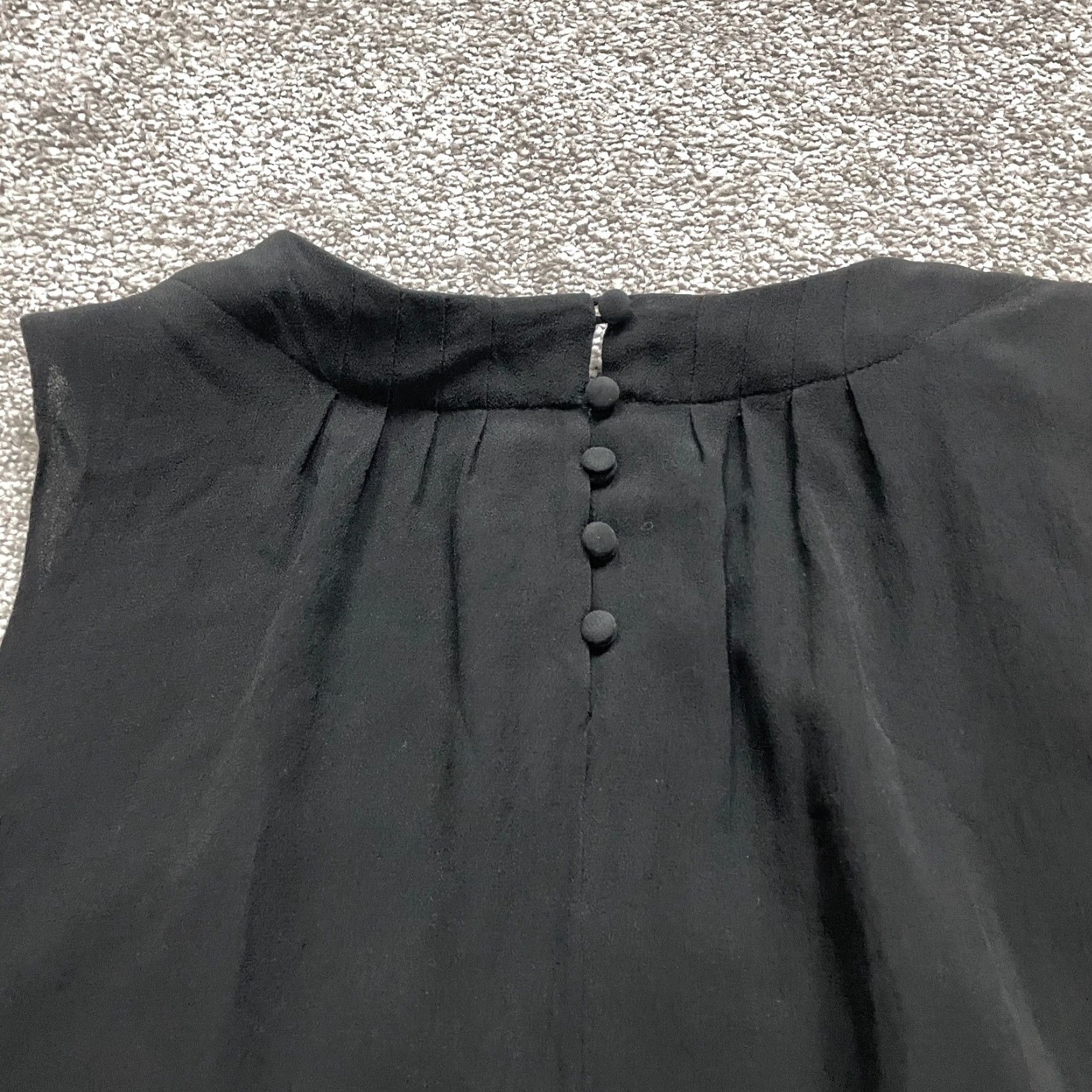 Banana Republic VINTAGE Banana Republic Women's Dress Shirt Midi Sleeveless Silk Black 0 Size XS / US 0-2 / IT 36-38 - 7 Thumbnail