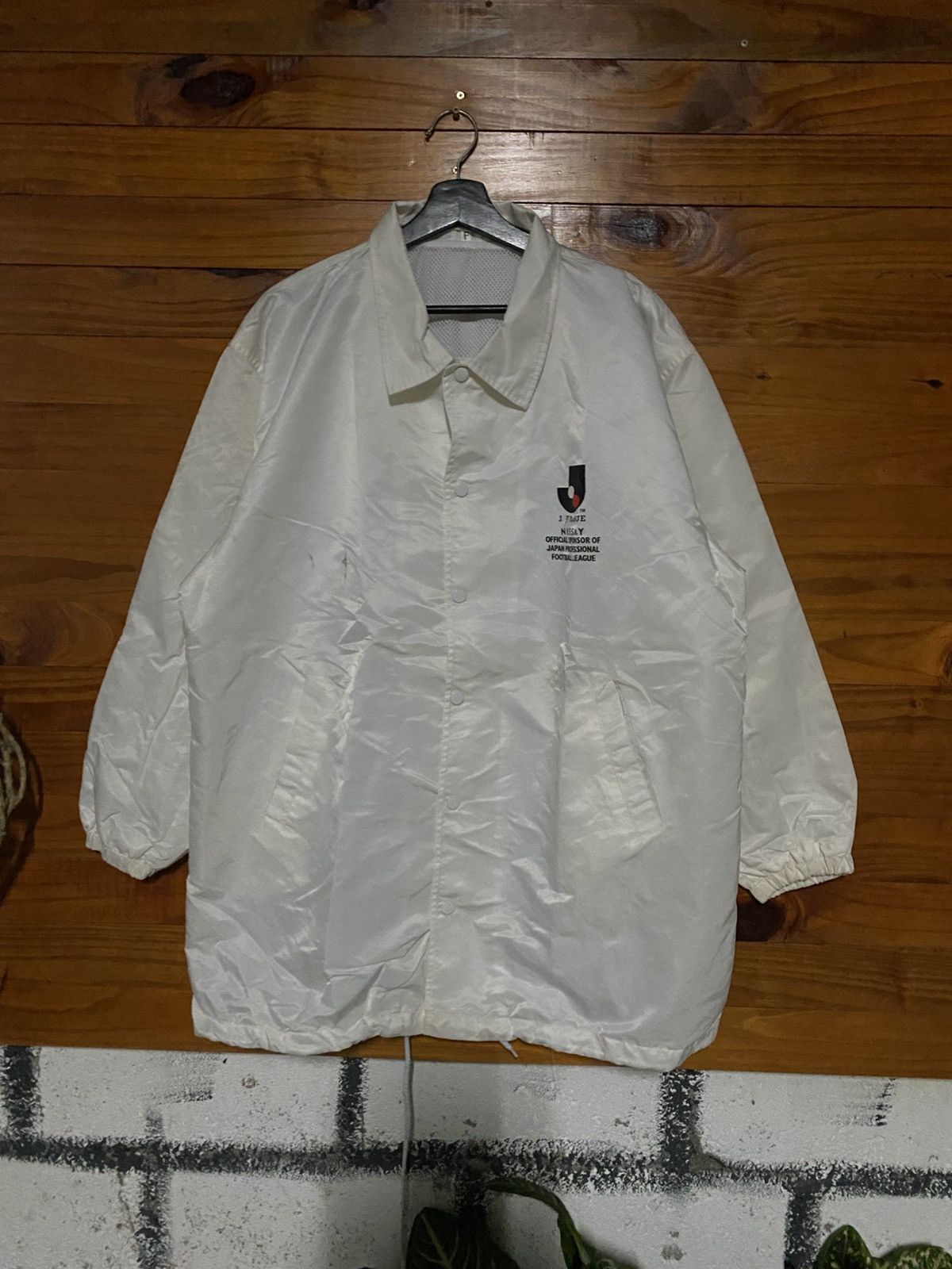 Vintage Vintage J.League NISSAY Coach Jacket – Japan Professional Size US L / EU 52-54 / 3 - 3 Thumbnail