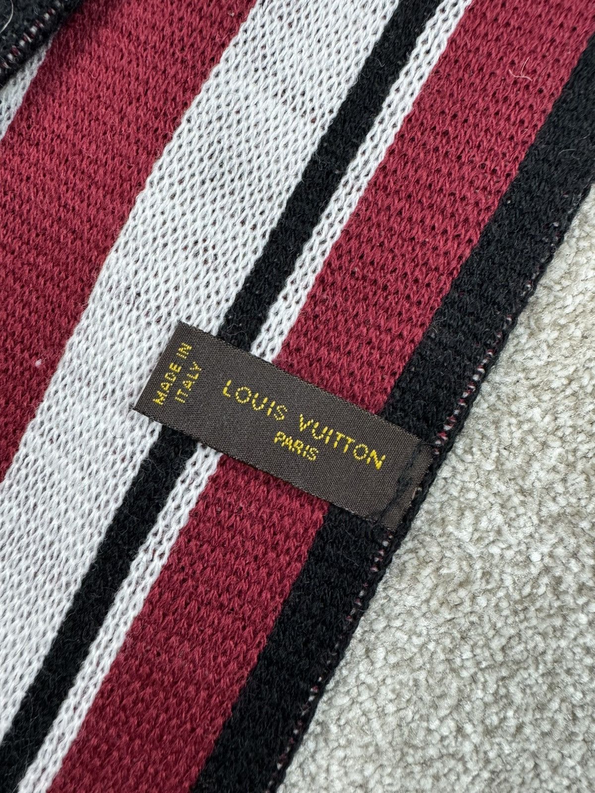 Louis Vuitton Louis Vuitton Scarf Size ONE SIZE - 6 Thumbnail