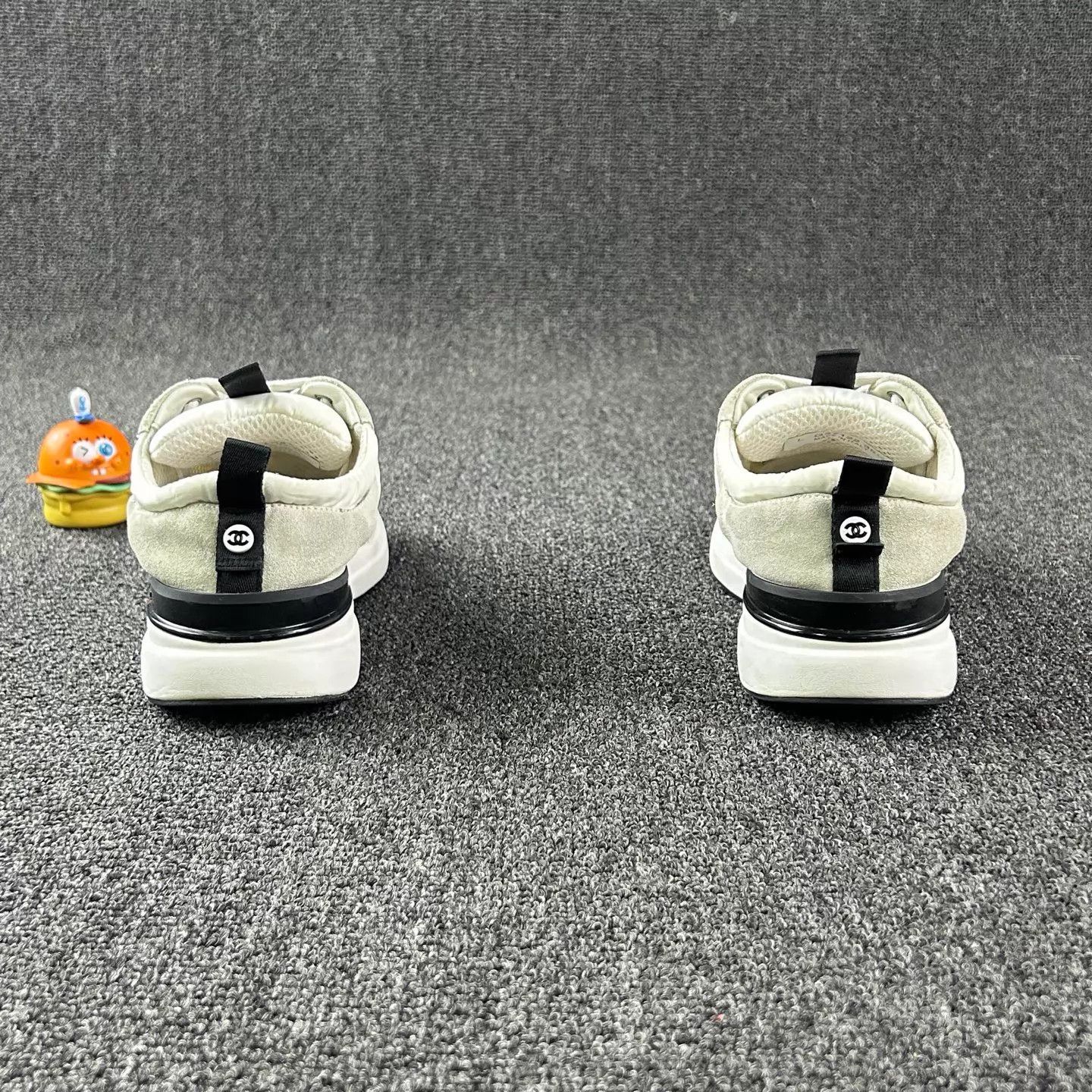Chanel Chanel women's white sneakers 35.5 Size US 5 / IT 35 - 5 Thumbnail