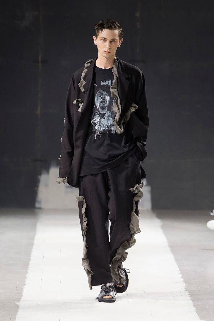 Yohji Yamamoto Yohji Yamamoto pour homme I'm hyperventilating long T Size US L / EU 52-54 / 3 - 2 Thumbnail