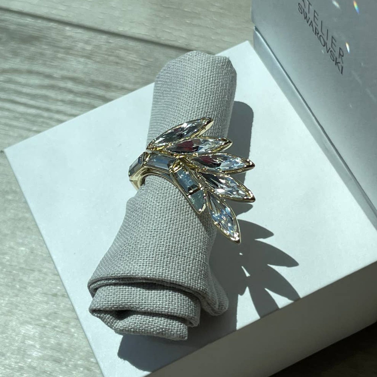 Swarovski Swarovski Atelier Wonder Woman Armour ring size 8 / EUR 58 Size ONE SIZE - 2 Thumbnail