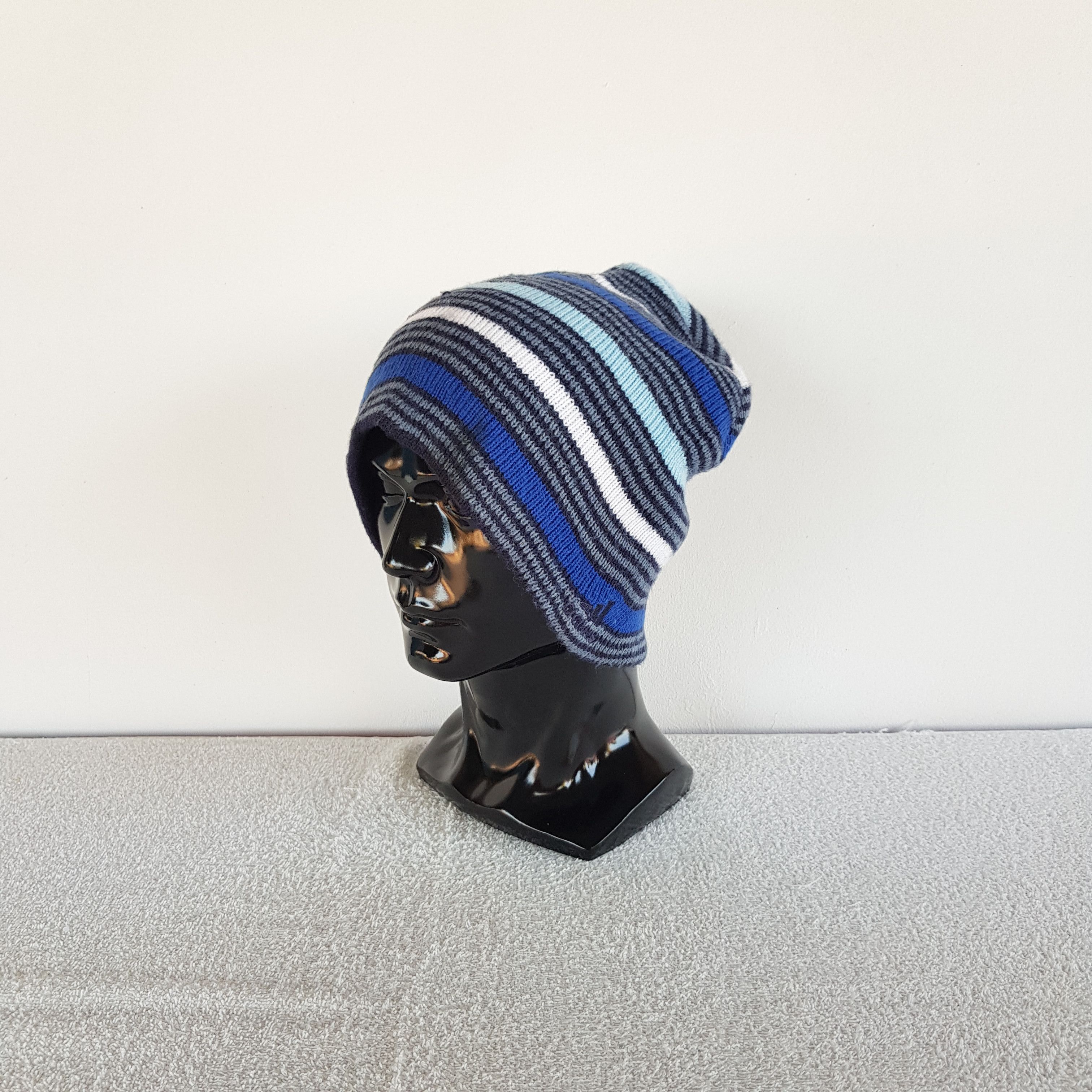 Adidas Vintage Adidas Beanie 90s Knitted Slouchy Snow Caps Hats Size ONE SIZE - 1 Thumbnail