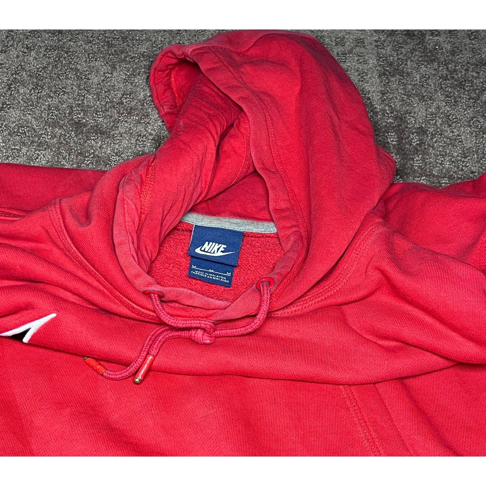 Nike 👟 Nike Swoosh Logo Pullover Hoodie –With Red Color Size M Size US M / EU 48-50 / 2 - 3 Thumbnail