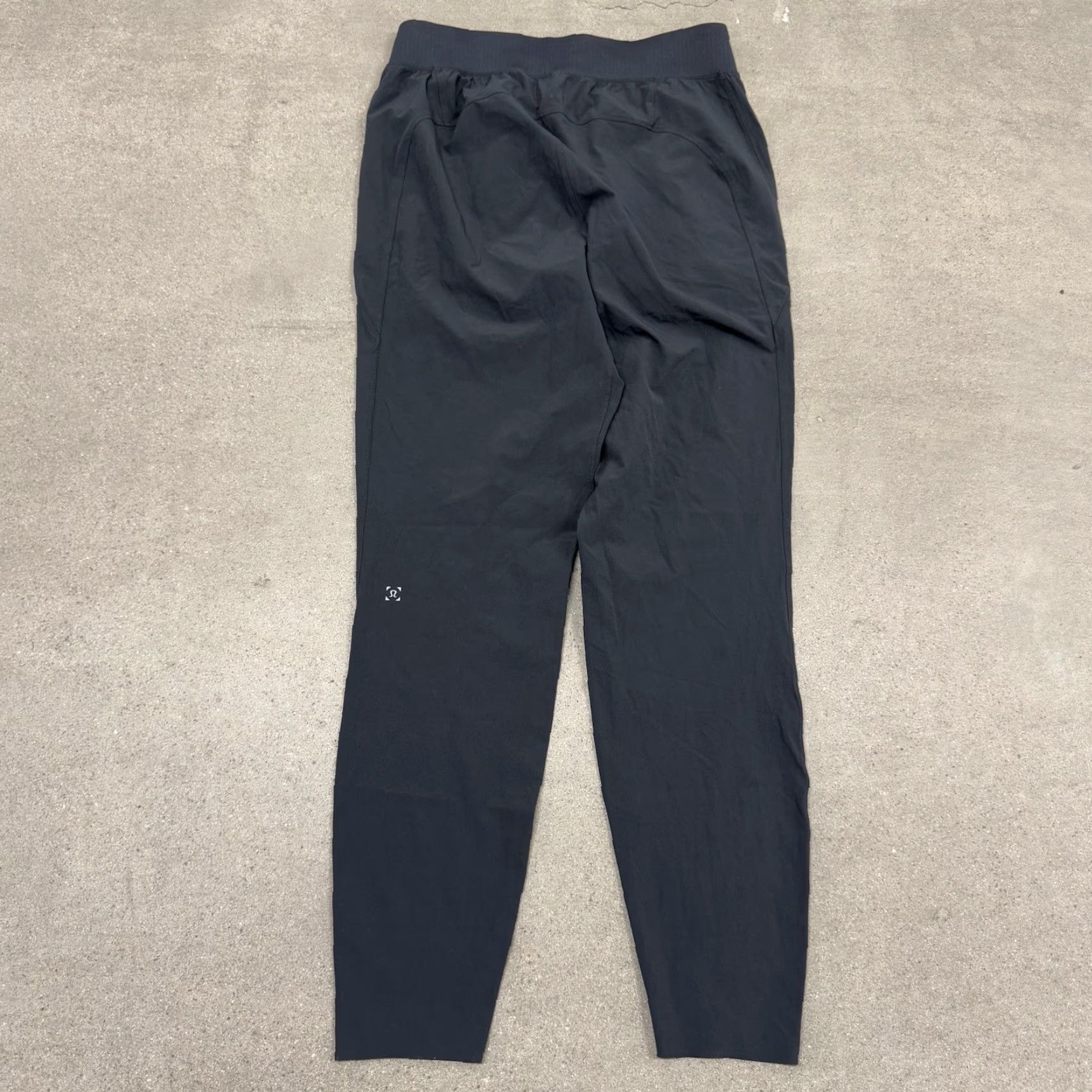 Lululemon Lululemon Active Grey Jogger Pants Small Stretch Size 28" / US 6 / IT 42 - 3 Thumbnail