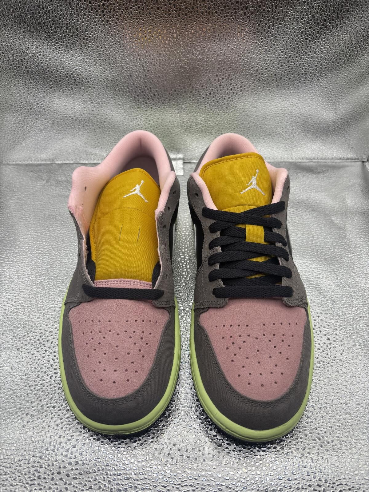 Jordan Brand Air Jordan 1 low Tokyo bio hack Size US 8 / EU 41 - 2 Thumbnail