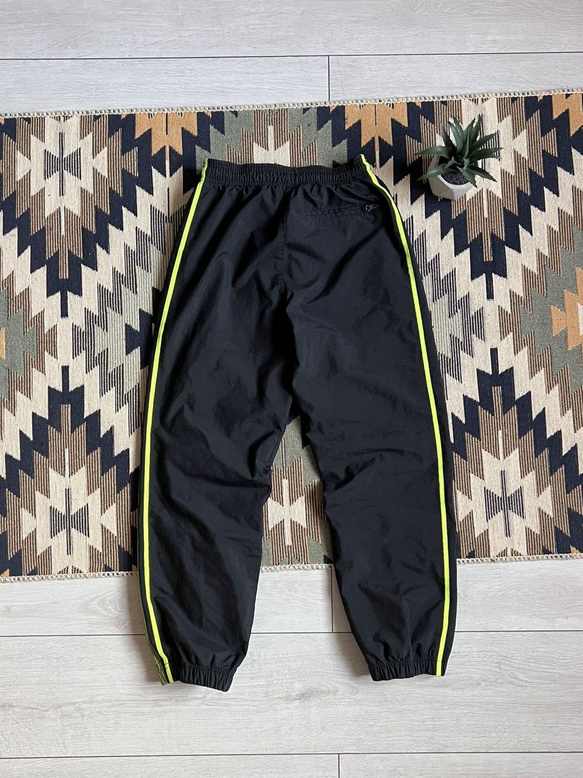 Other Nike Y2k Drill Swoosh Nylon Pants Size US 28 / EU 44 - 9 Thumbnail