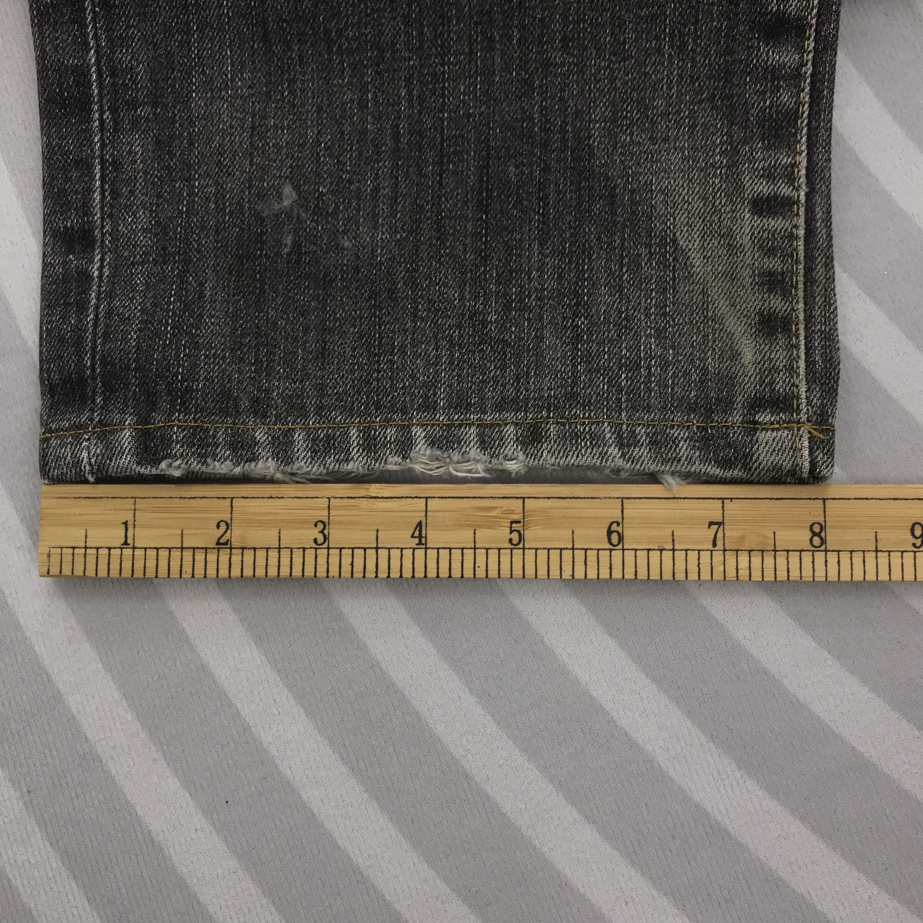 Uniqlo × Vintage Vintage Uniqlo Distressed Black denim jeans pants Size US 32 / EU 48 - 11 Thumbnail