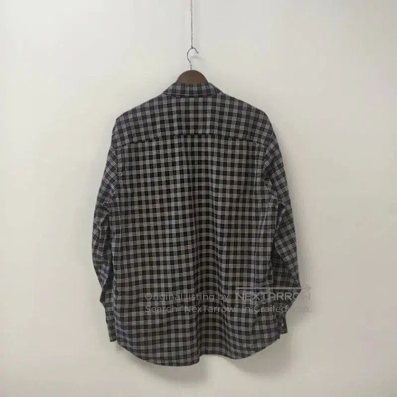Burberry Burberry Dark Blue Men's Button-Up Shirt. Size US XL / EU 56 / 4 - 2 Thumbnail