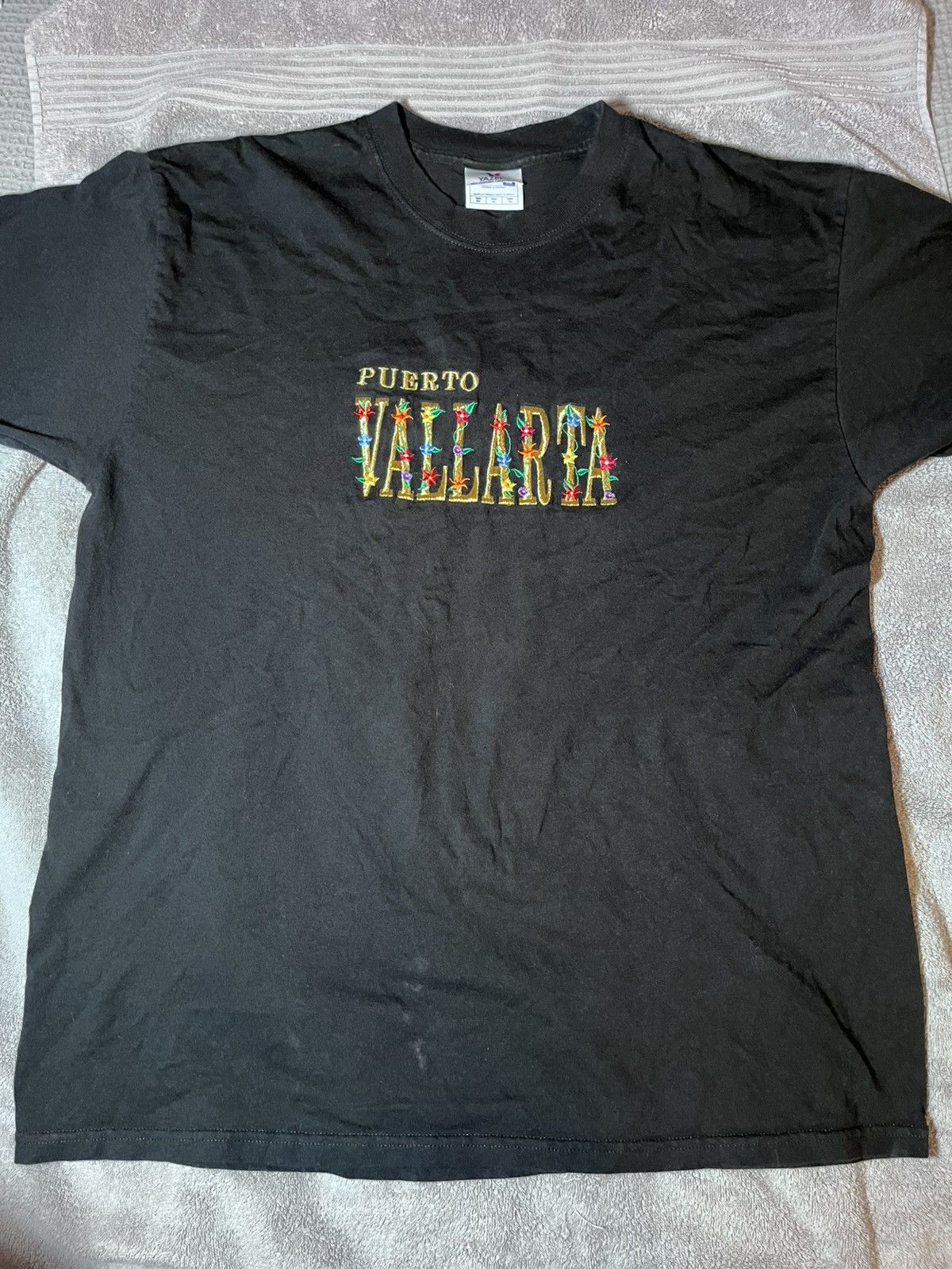 Other Puerto Vallarta Floral Letter Tee size XL Size US XL / EU 56 / 4 - 1 Thumbnail