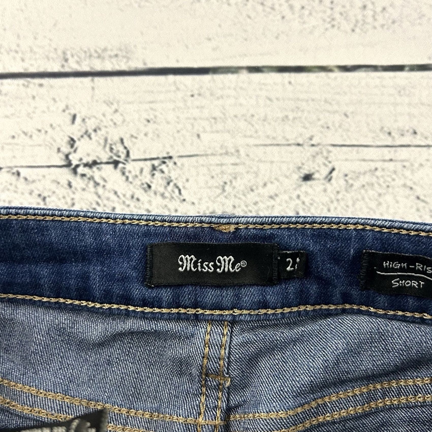 Miss Me Miss Me High Rise Short Denim Blue Jean Shorts Women's 28 Denim Cut-Off Shorts Ladies 28 Blue Womens Size 28" / US 6 / IT 42 - 3 Thumbnail