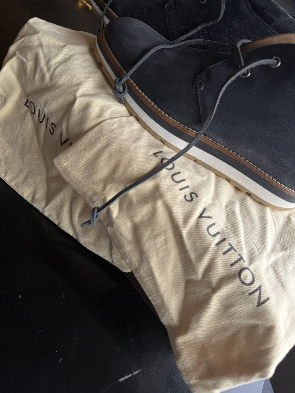 Louis Vuitton Louis Vuitton Men’s Suede Ankle Boots Size US 10 / EU 43 - 10 Thumbnail