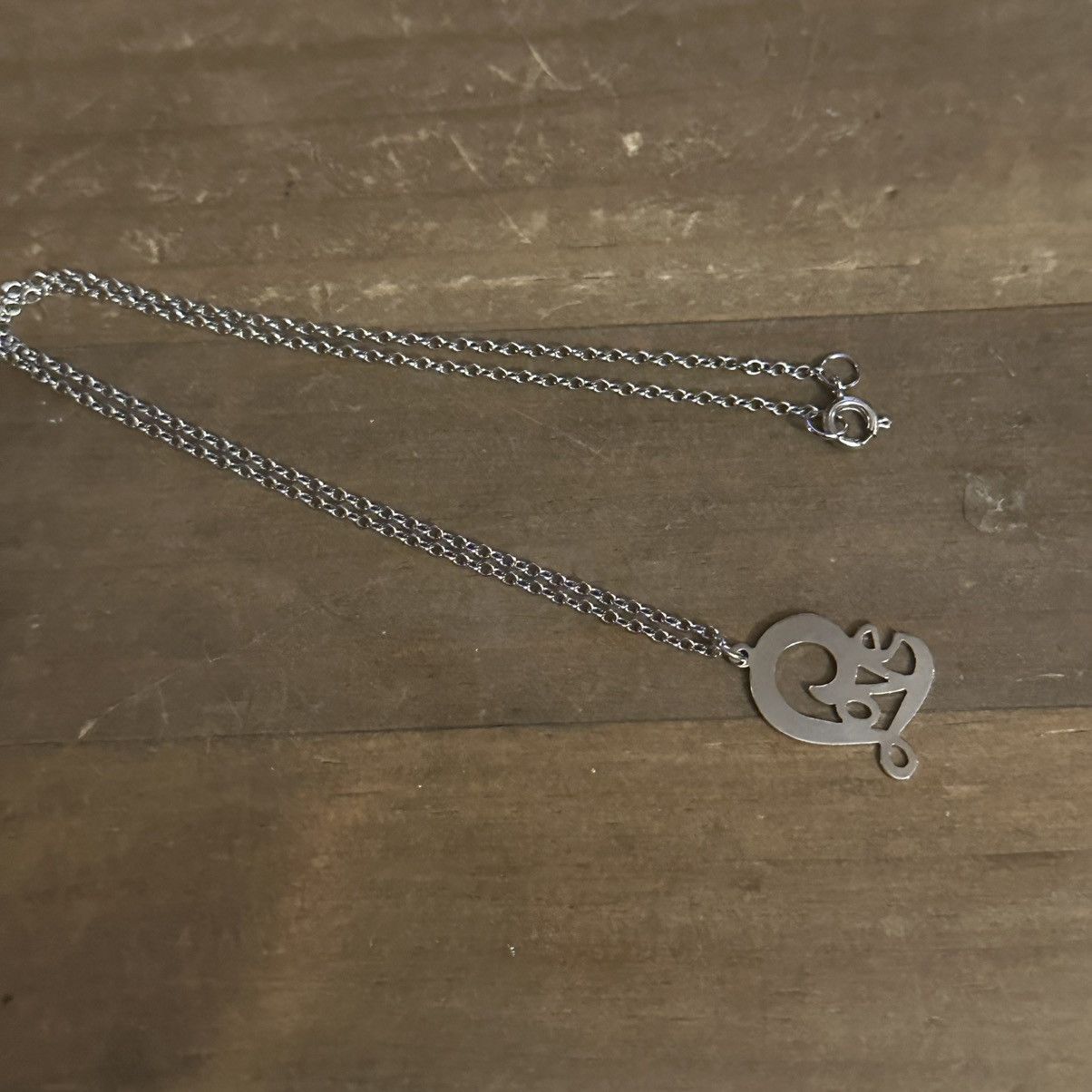 Vintage Vintage silver tone script spell out Love pendant necklace Size ONE SIZE - 2 Thumbnail