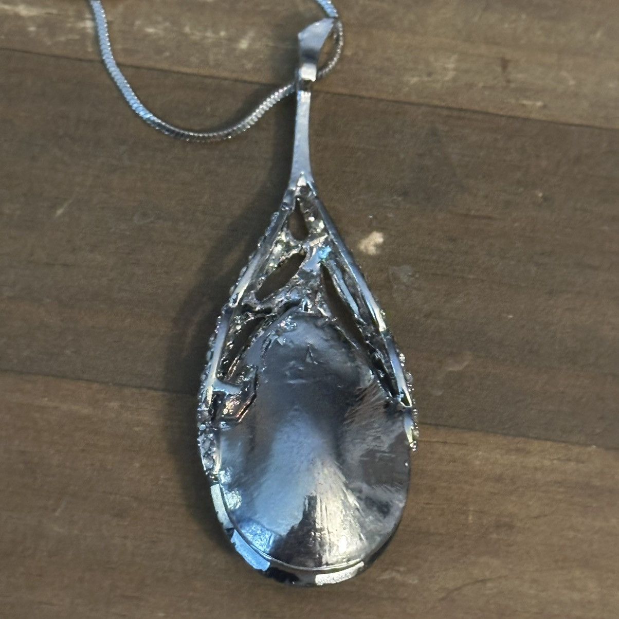 Other Silver tone jumbo blue teardrop rhinestone pendant necklace Size ONE SIZE - 7 Thumbnail