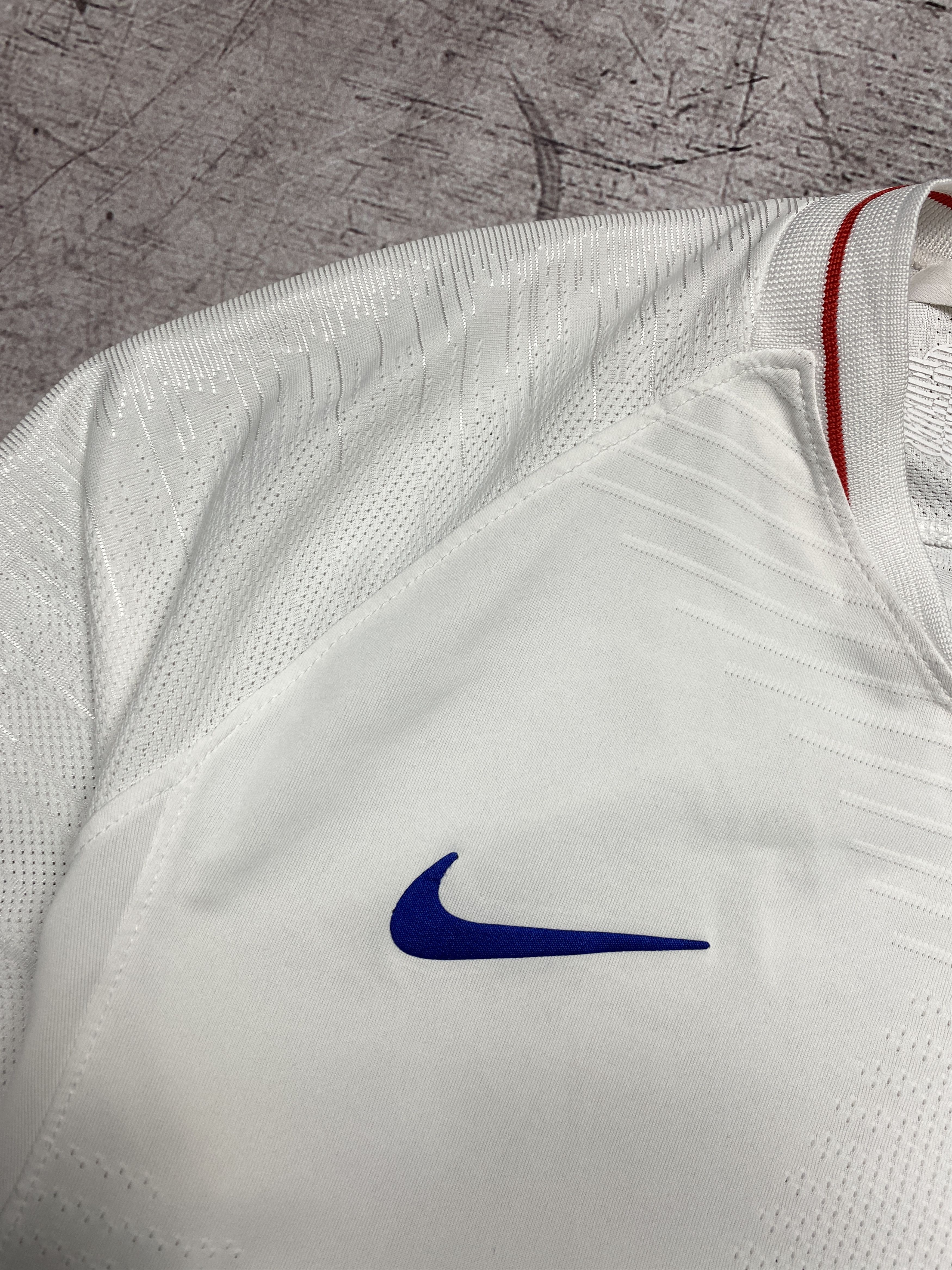 Nike × Vintage Nike England Vintage Mens Soccer Jersey Size US M / EU 48-50 / 2 - 3 Thumbnail