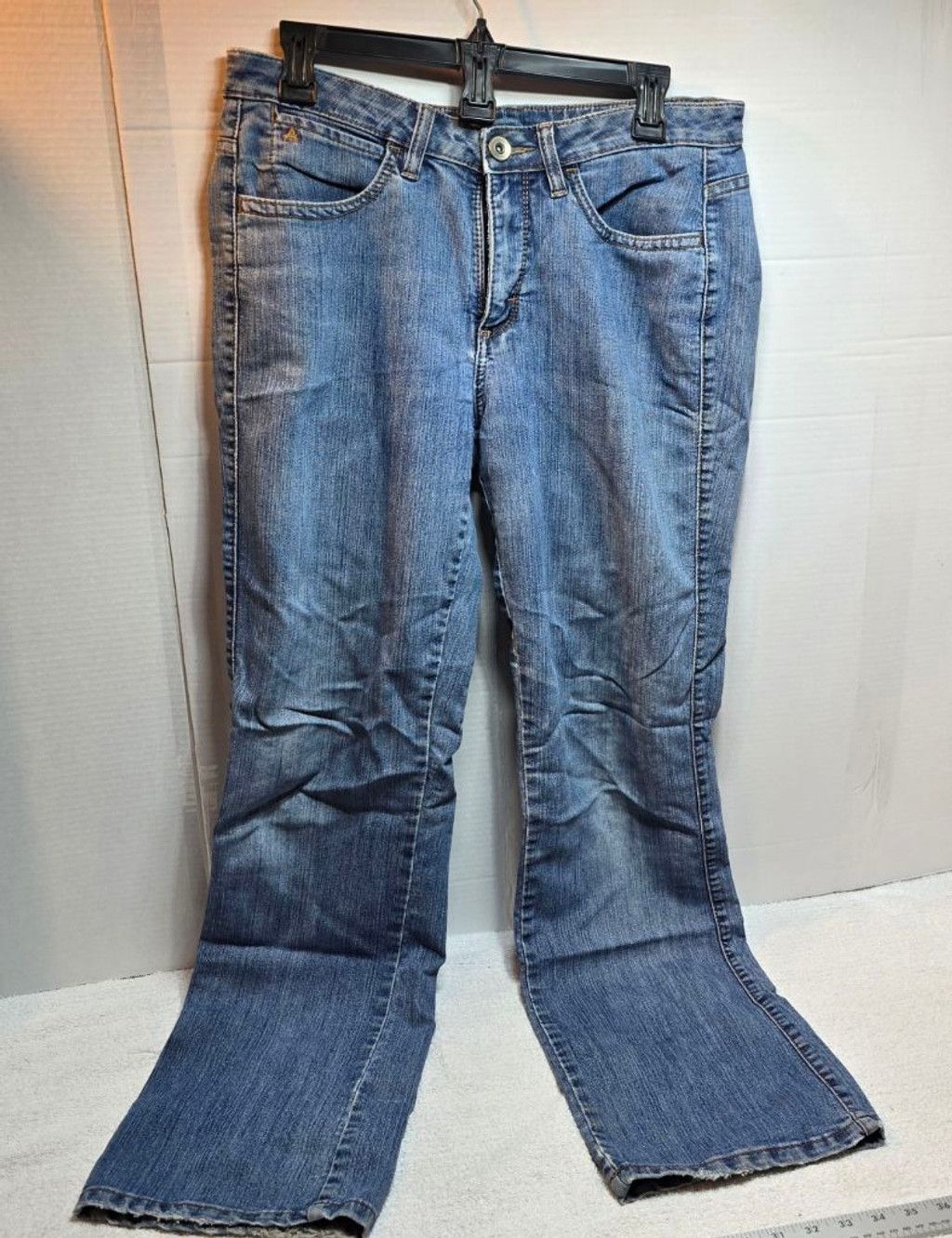 Aran Isles Knitwear Women's Aura Blue Boot Cut Jeans Size 12 Size 30" / US 8 / IT 44 - 1 Thumbnail