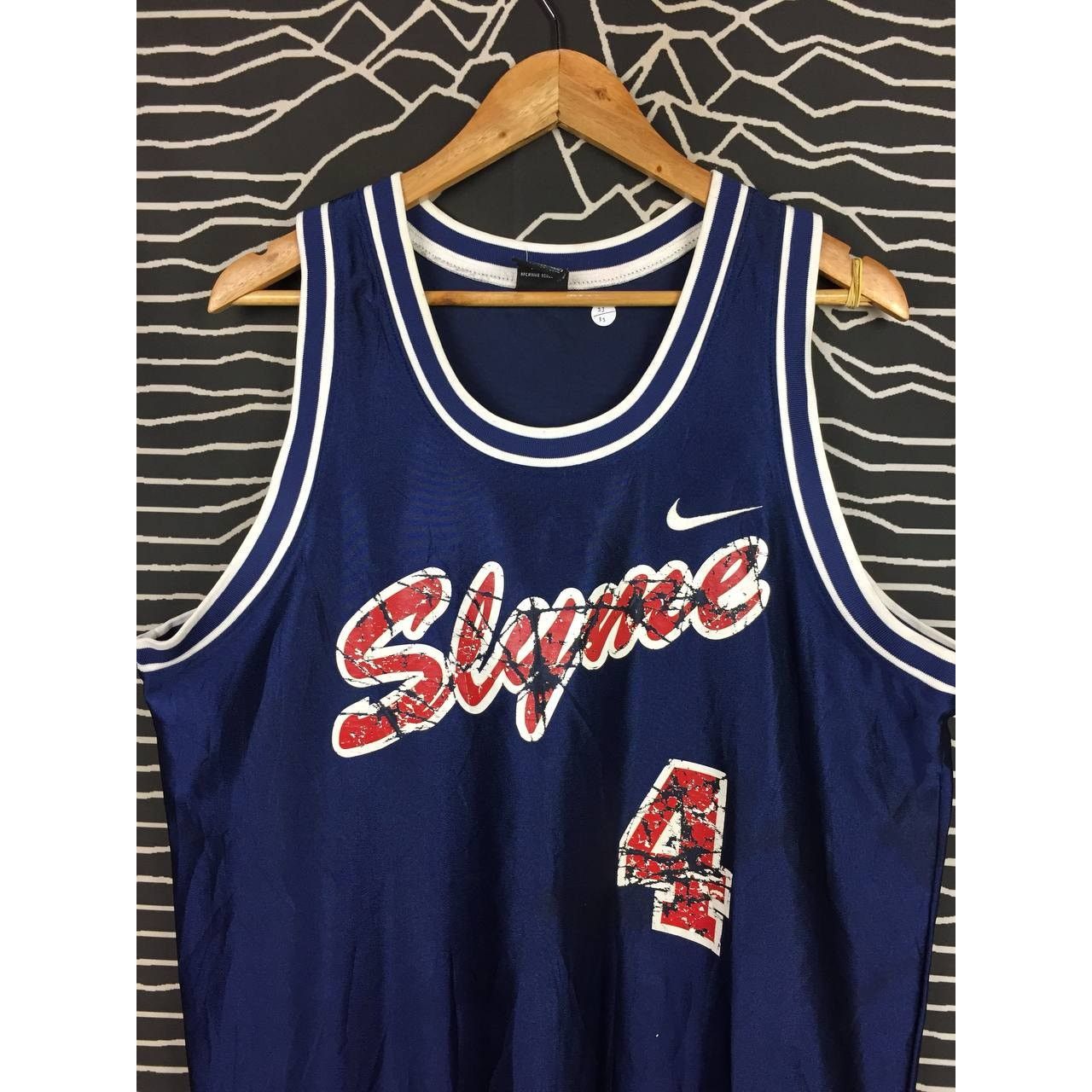 Nike Vtg Nike Athletic Basketball Jersey Tank Top Size US XL / EU 56 / 4 - 3 Thumbnail