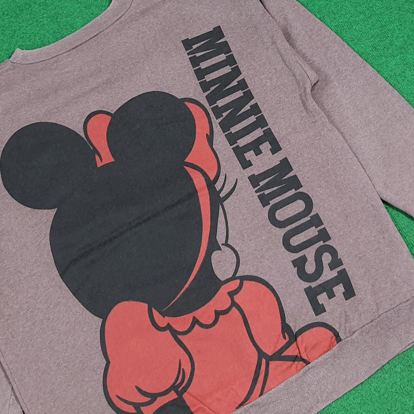 Disney Vintage Disney Minnie House Mirror Print Sweatshirt C283N6 Size US L / EU 52-54 / 3 - 4 Thumbnail