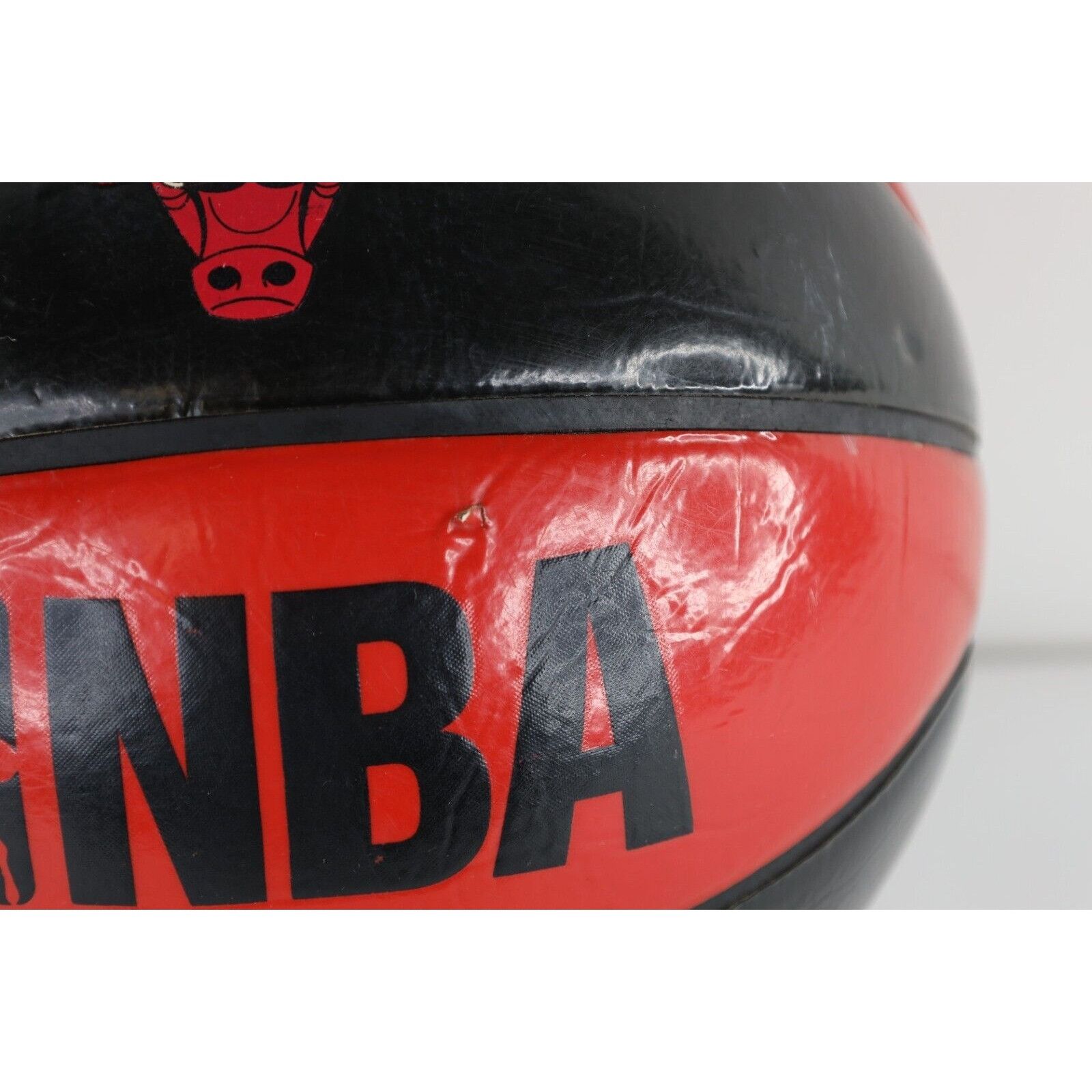 NBA × Vintage Vintage 90s Distressed Spell Out Chicago Bulls Basketball Size ONE SIZE - 6 Thumbnail