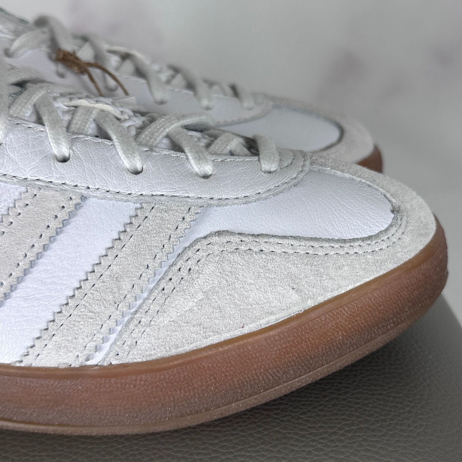 Adidas × Kith Classic Gazelle Indoor White/Green Size US 7 / EU 40 - 6 Thumbnail