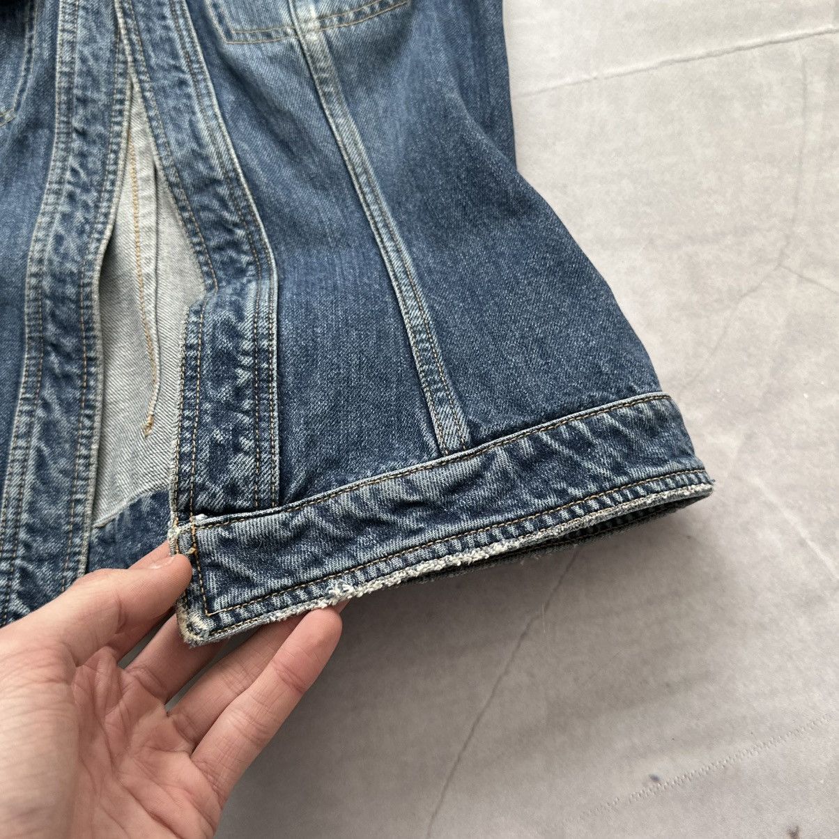 Dolce & Gabbana 90s Dolce & Gabbana Vintage Denim Vest Open Front Y2K Size S / US 4 / IT 40 - 15 Thumbnail
