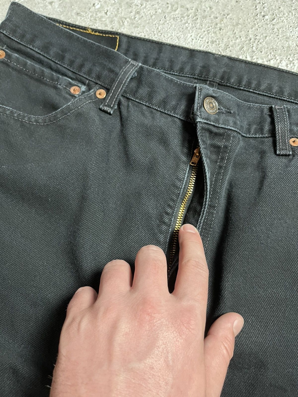 Levi's × Levi's Made & Crafted × Levi's Vintage Clothing Levi’s 521 vintage Baggy Black Jeans Pants Size US 36 / EU 52 - 9 Thumbnail