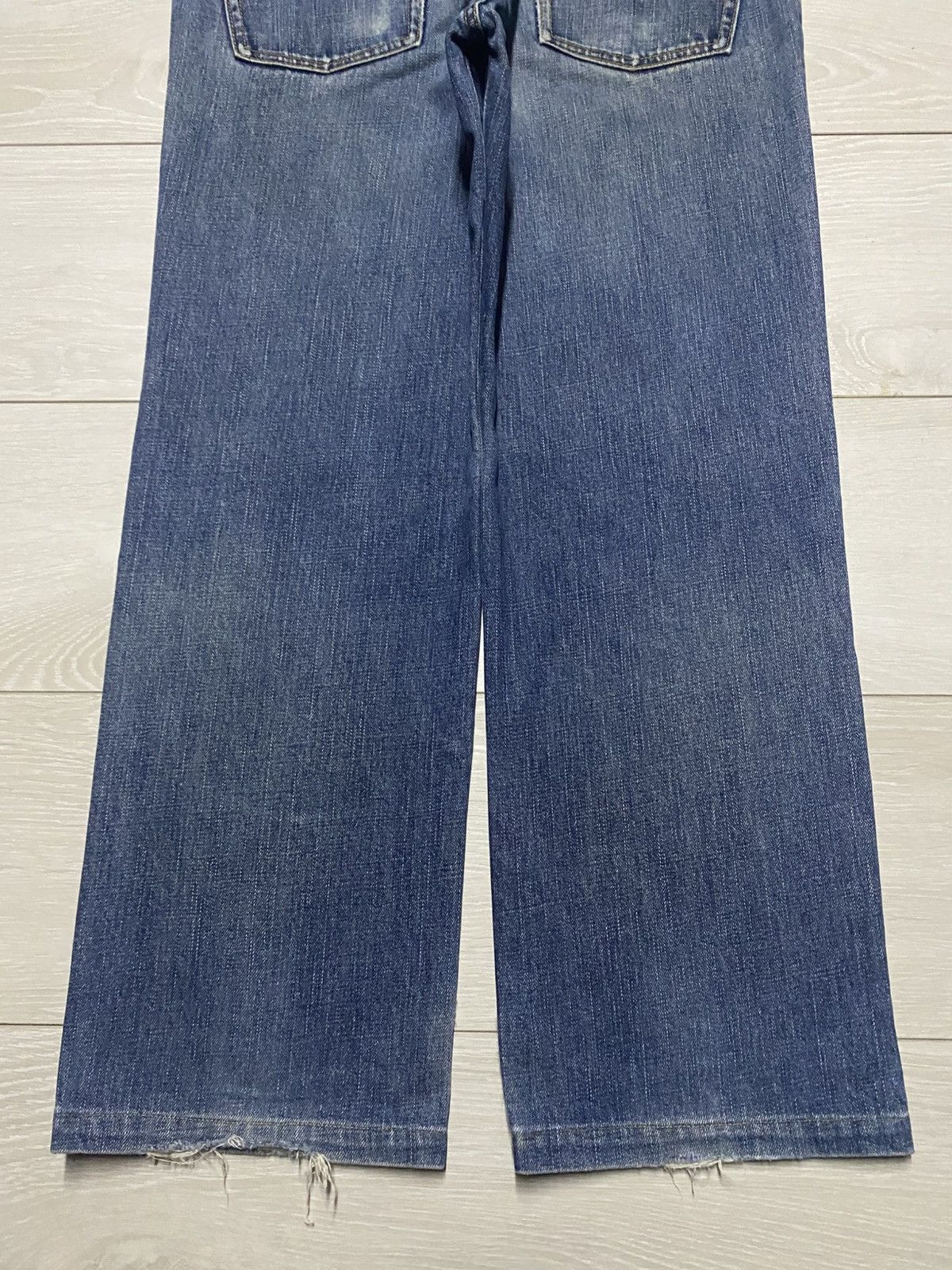 Japanese Brand Vintage Uniqlo S-002 Fade Wash Distressed Baggy Jeans Size US 30 / EU 46 - 6 Thumbnail