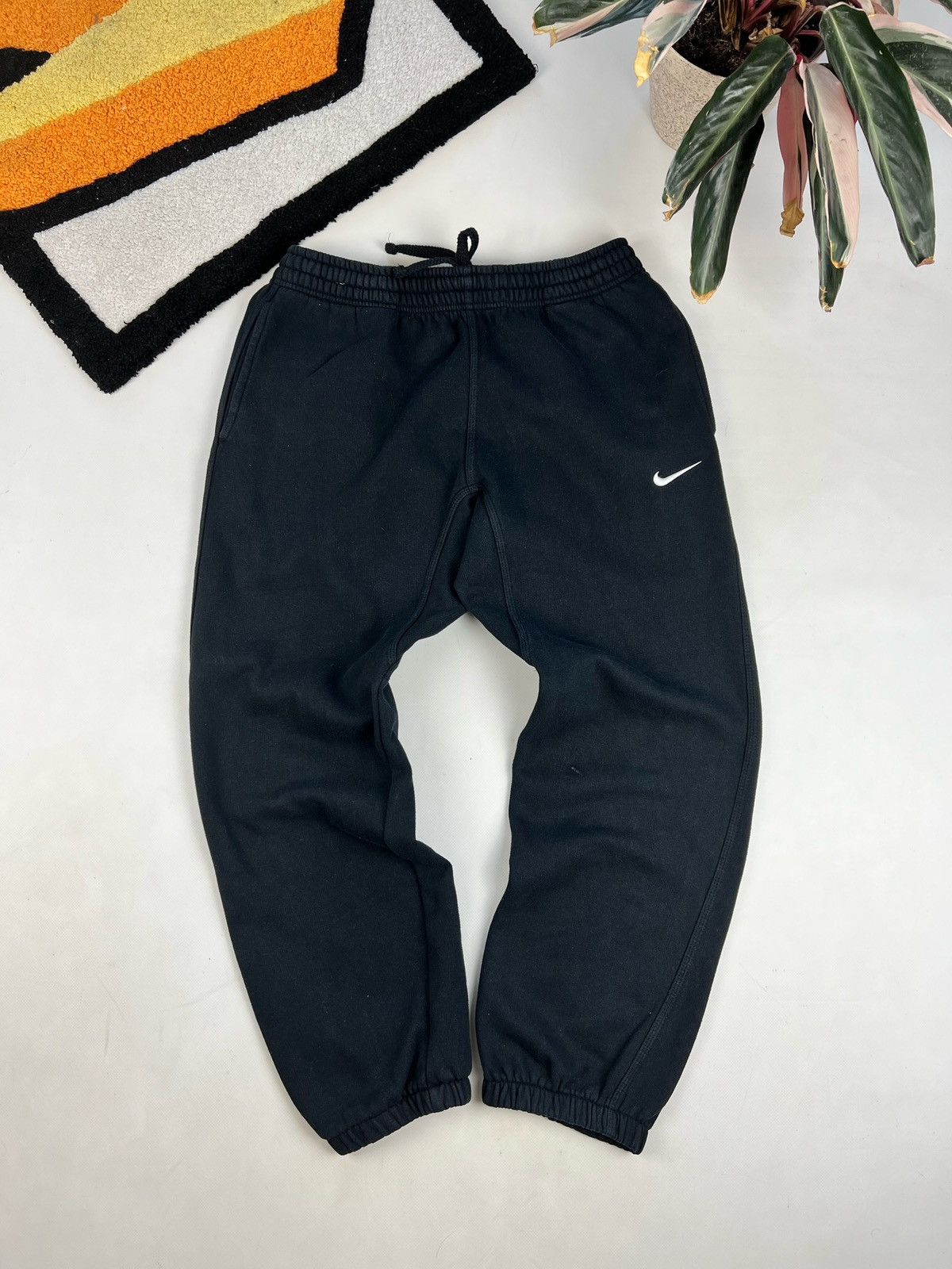 Nike × Vintage Vintage Y2K Nike Small Logo Heavy Cotton Sweatpants Size US 32 / EU 48 - 2 Thumbnail