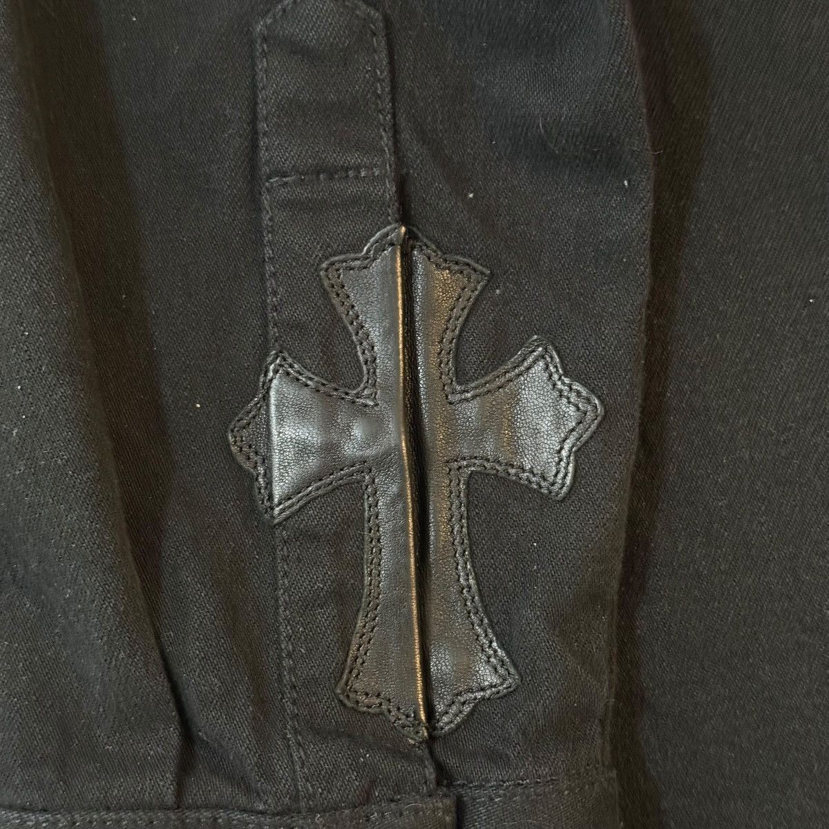 Chrome Hearts Chrome Hearts Western Selvedge Denim Button Up Shirt Size US M / EU 48-50 / 2 - 5 Thumbnail