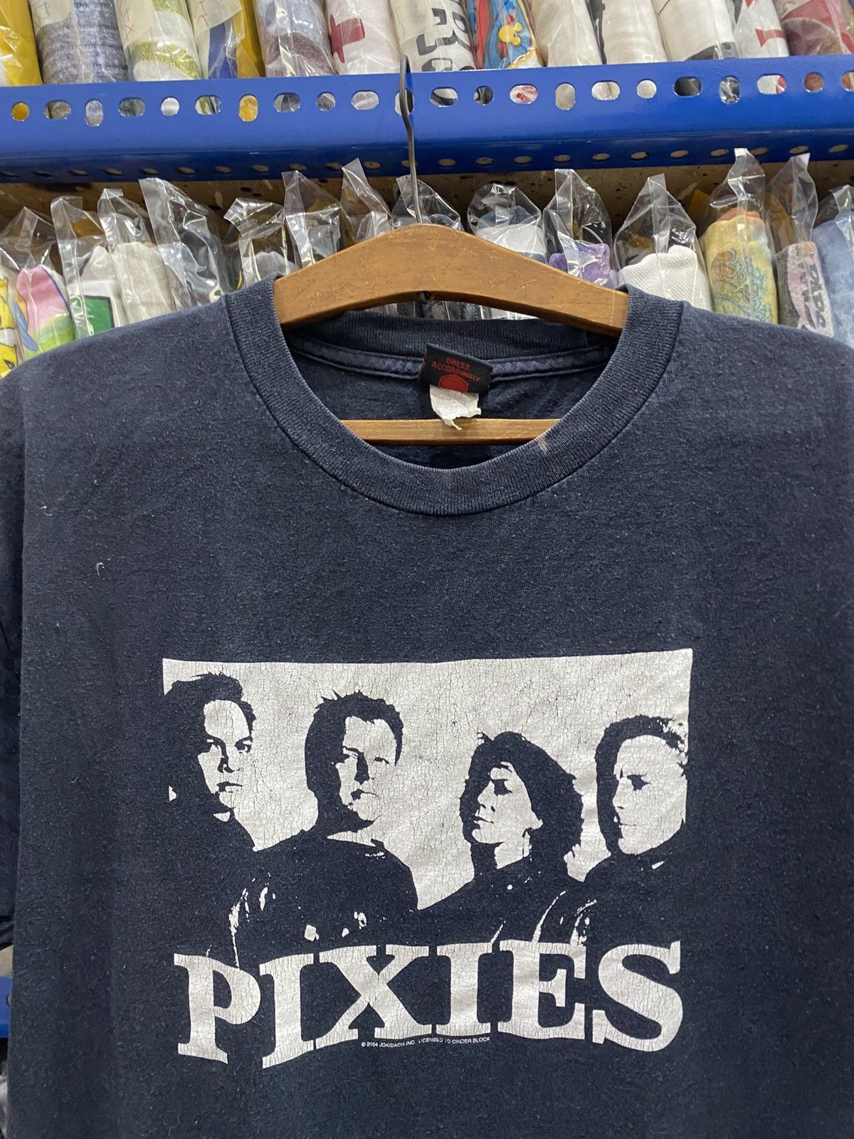 Band Tees VINTAGE PIXIES Y2K BAND TEES Size US M / EU 48-50 / 2 - 3 Thumbnail