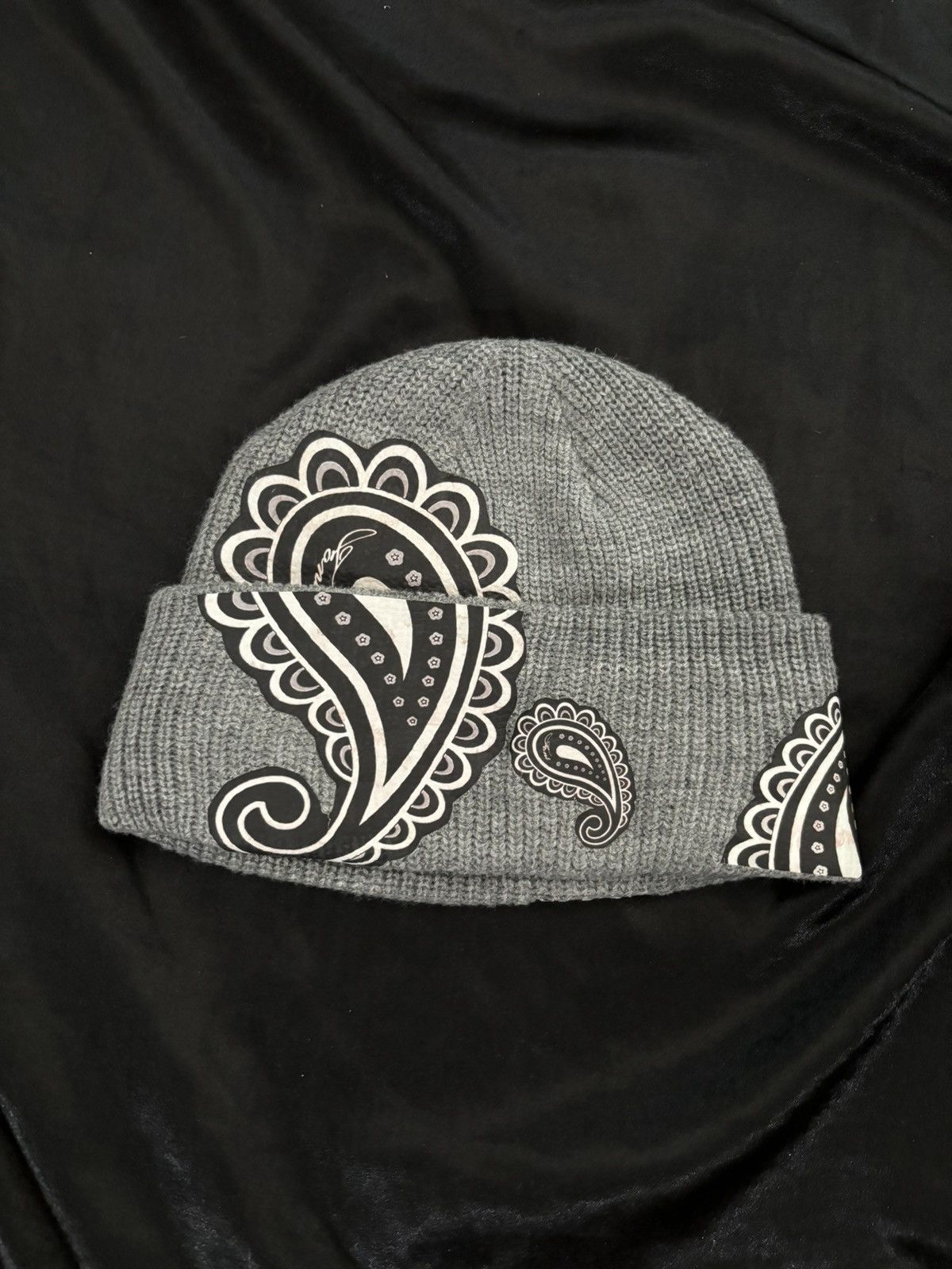 Japanese Brand × Vintage Paisley Beanie Grey Size ONE SIZE - 2 Thumbnail