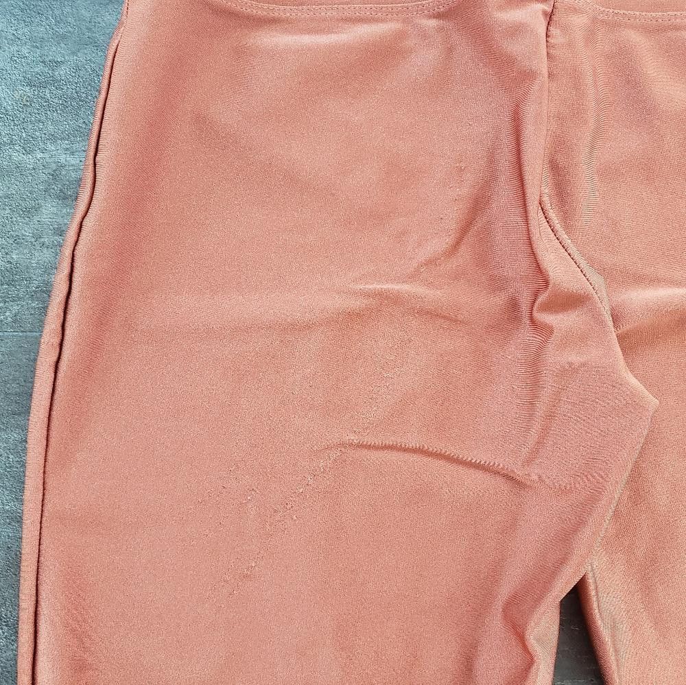 Forever 21 Burnt Orange Metallic F21 Fitted Athletic Capri Size 32" / US 10 / IT 46 - 3 Thumbnail