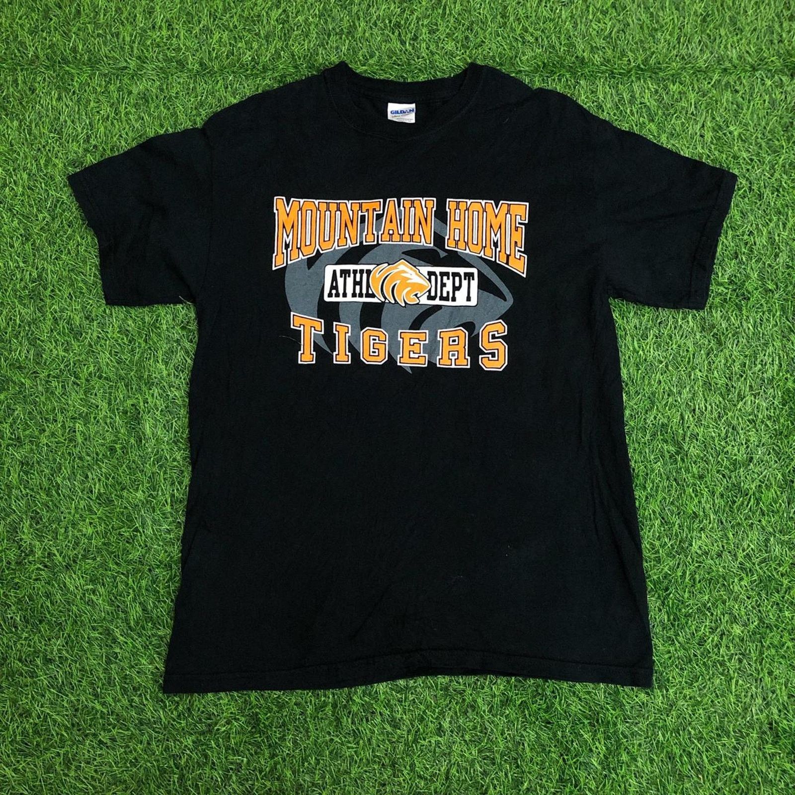 Gildan Black ‘Mountain Home Tigers’ Graphic Tee Size US M / EU 48-50 / 2 - 1 Thumbnail