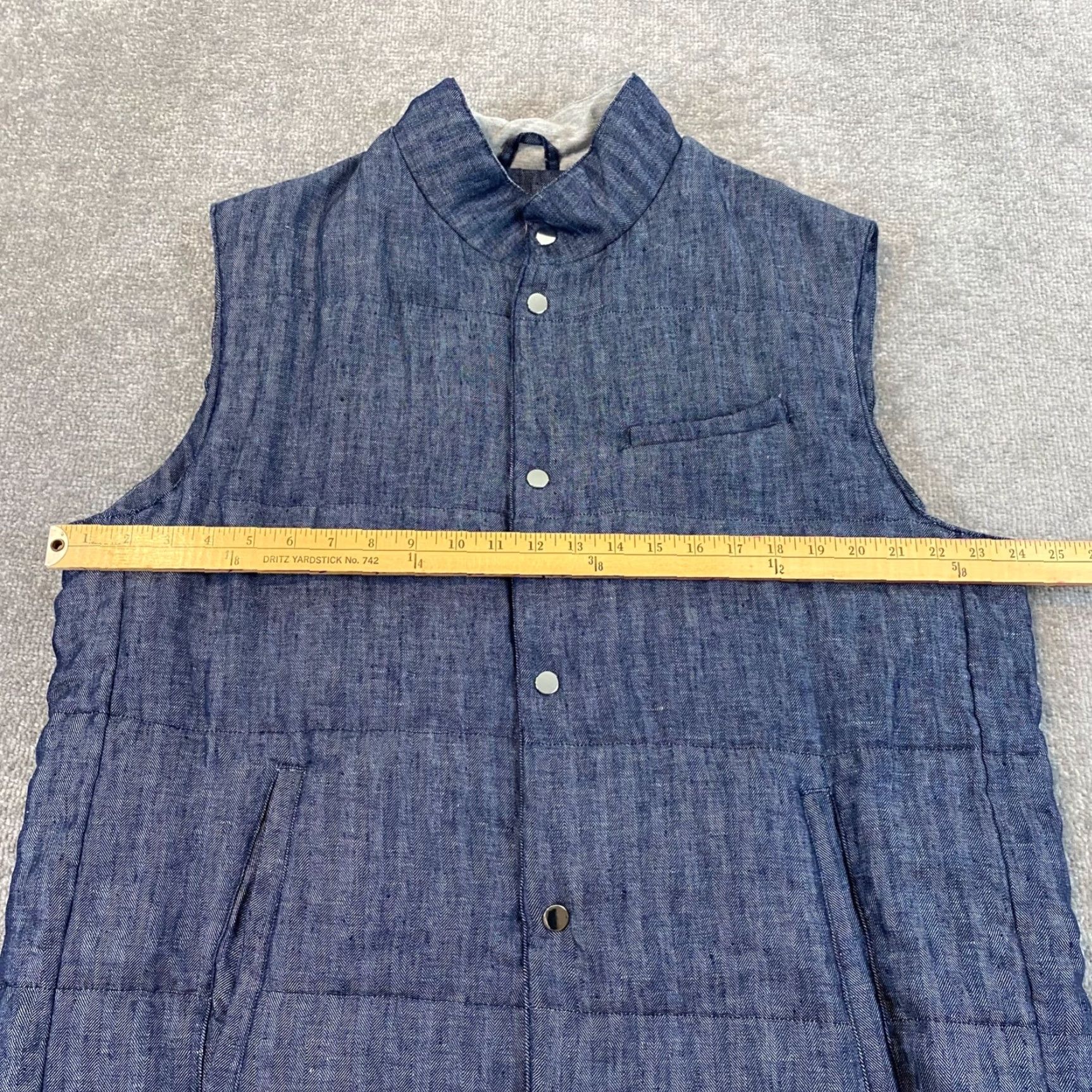 johnnie-O JOHNNIE-O Vest Men XL Blue White Top Shelf Puffer Linen Full Snap Outerwear Golf Size 46R - 4 Thumbnail