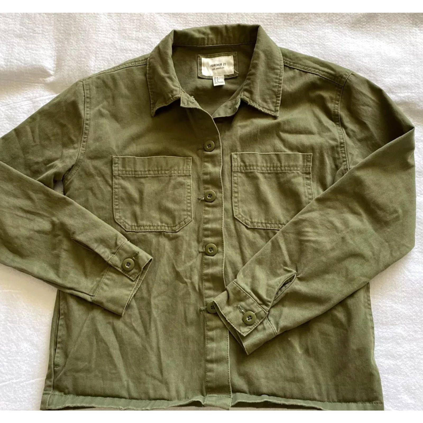 Forever 21 FOREVER 21 Button Shirt Over Shirt Women’s Size S Green Cotton Denim Solid Button Casual Jacket Women Regular Short Length Fall Winter Spring Size S / US 4 / IT 40 - 2 Thumbnail